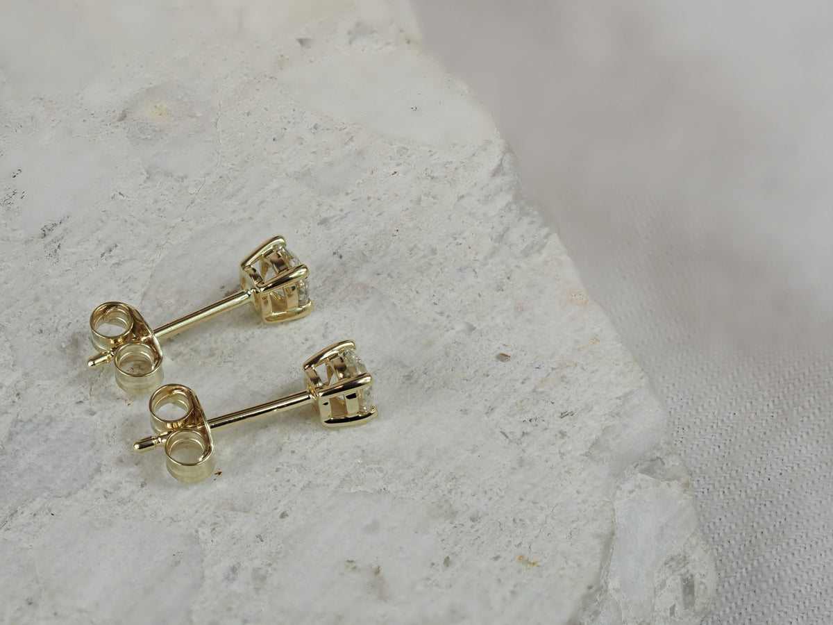 9ct Yellow Gold Diamond stud earrings, 0.50ct total