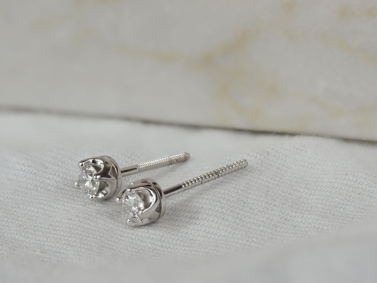 18ct White Gold Diamond Stud Earrings, 0.30ct Total
