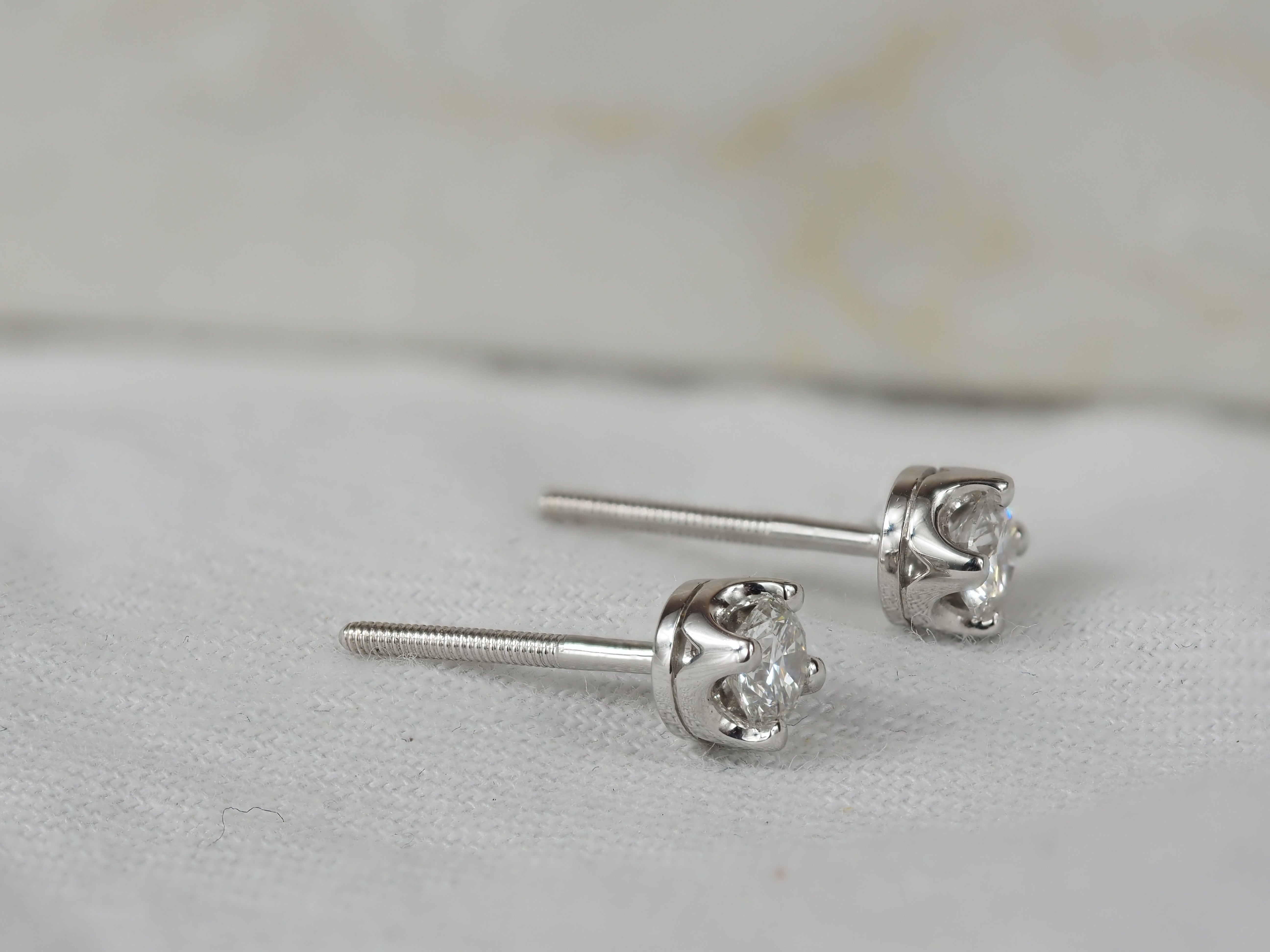 18ct White Gold Diamond Stud Earrings, 0.40ct Total