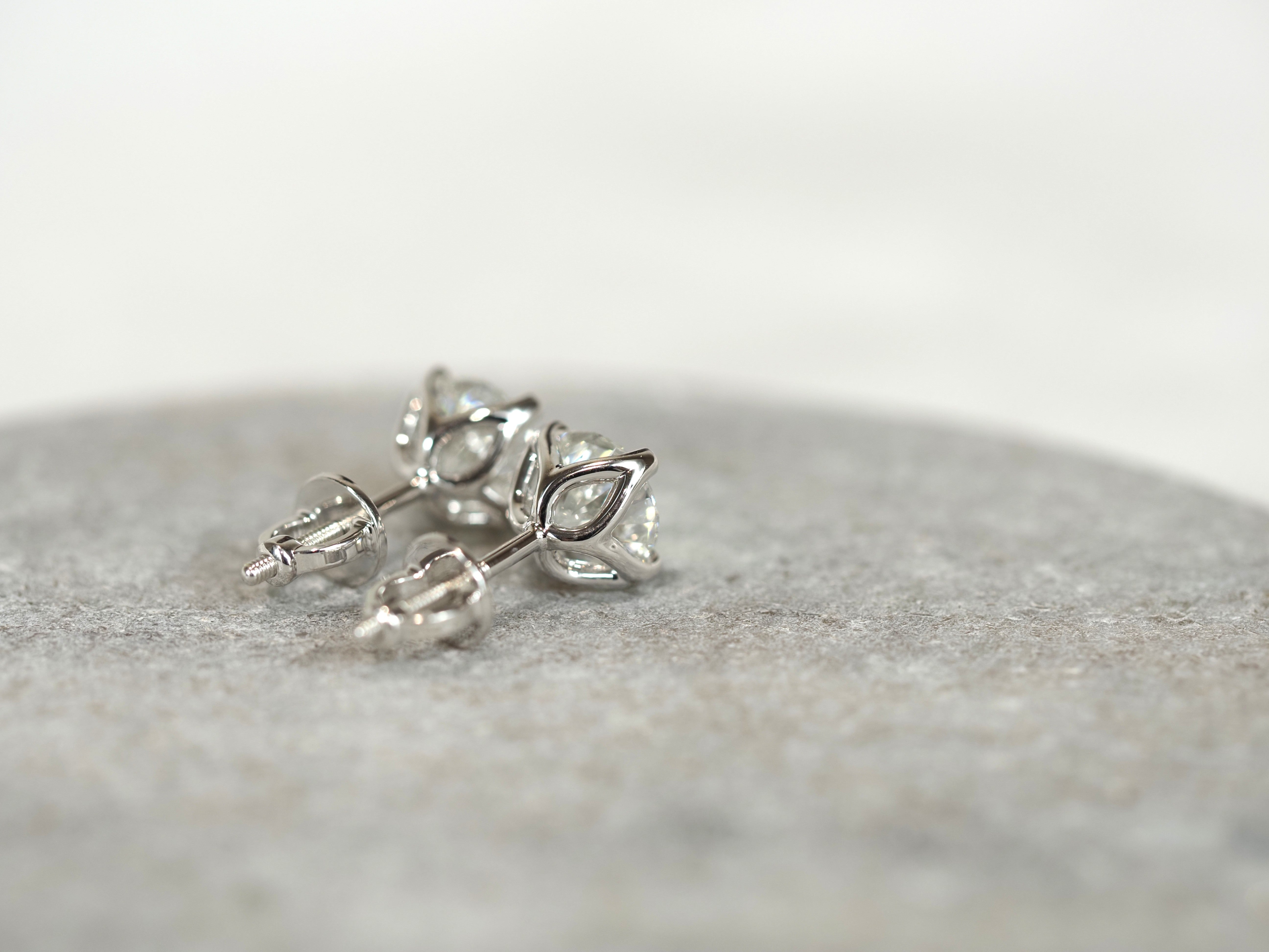 9ct White Gold Lab-Grown Diamond Stud Earrings, 2 carats total