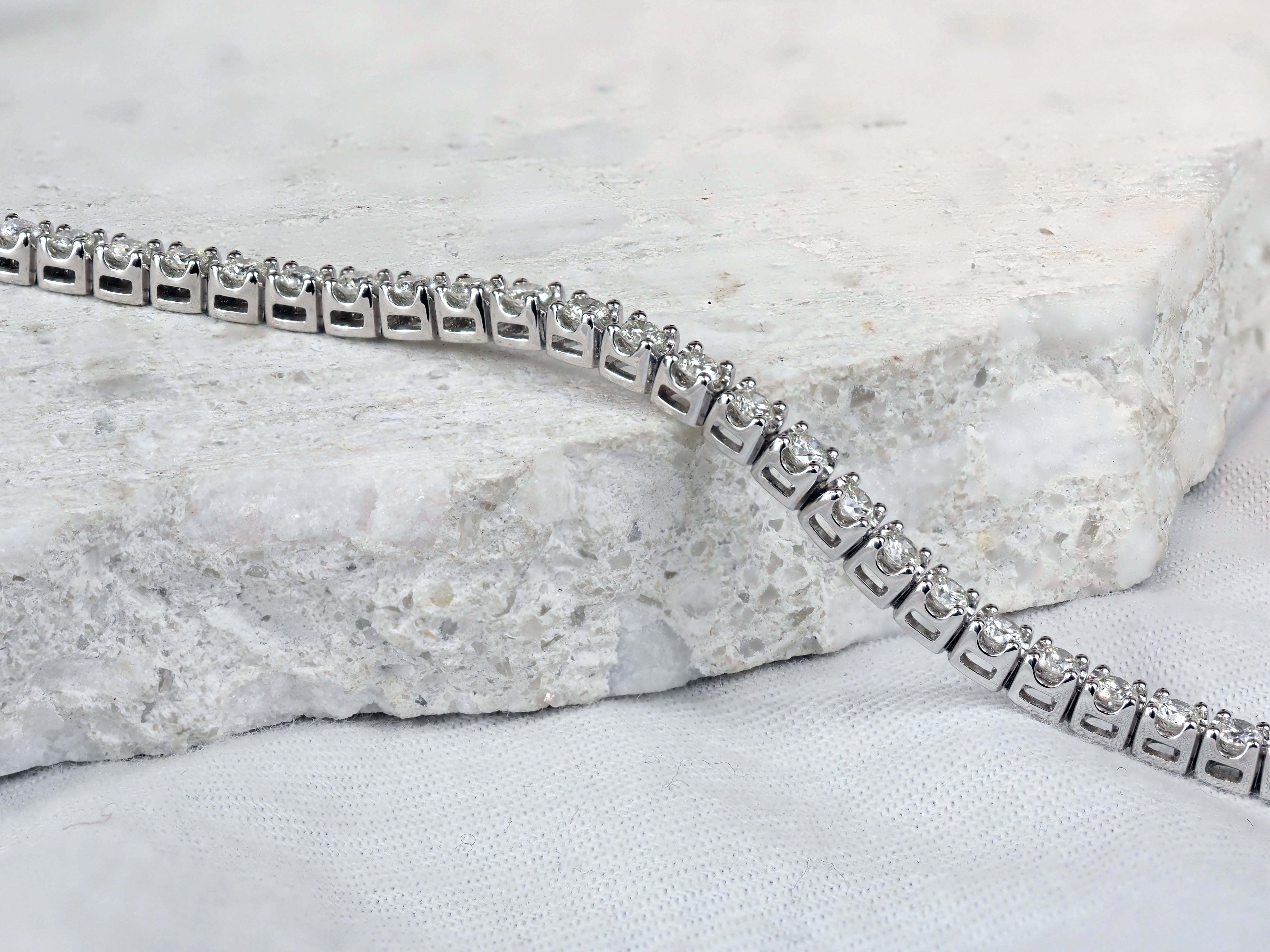 9ct White Gold Natural Diamond Tennis Necklet, 7.33ct Total