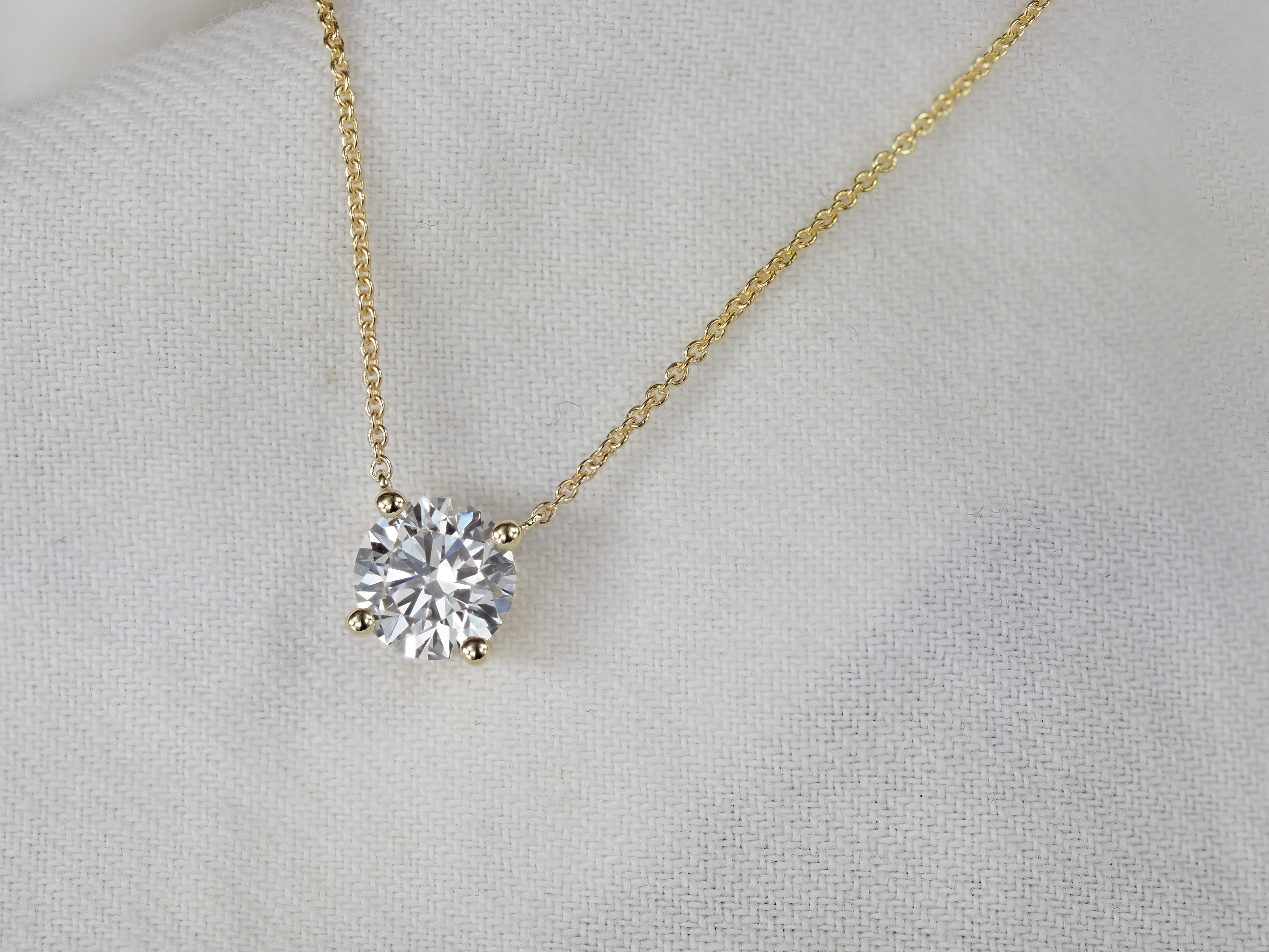 9ct Yellow Gold Lab-Grown Diamond Slider Pendant