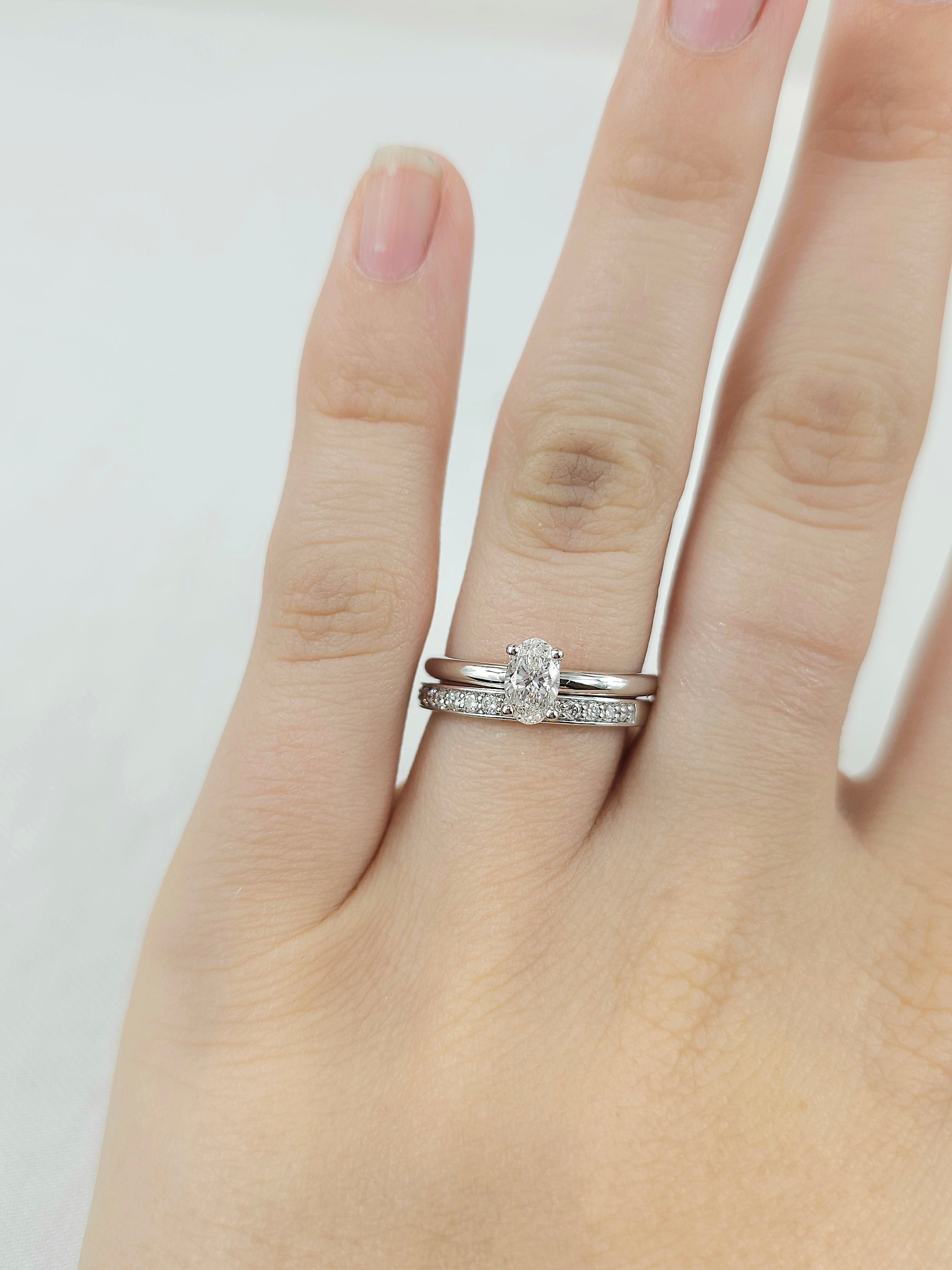 18ct White Gold Diamond Grain set Wedding band