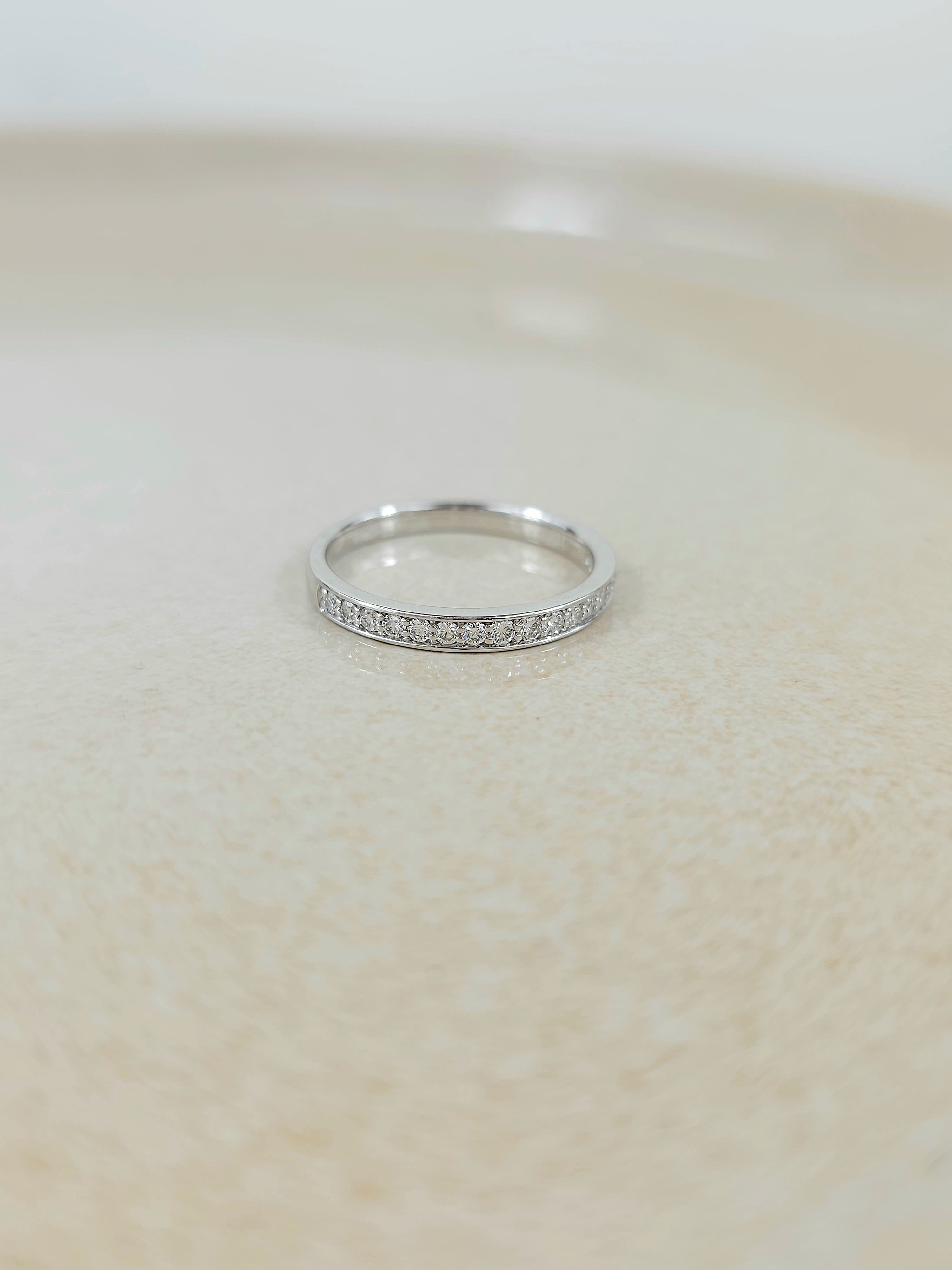 18ct White Gold Diamond Grain set Wedding band