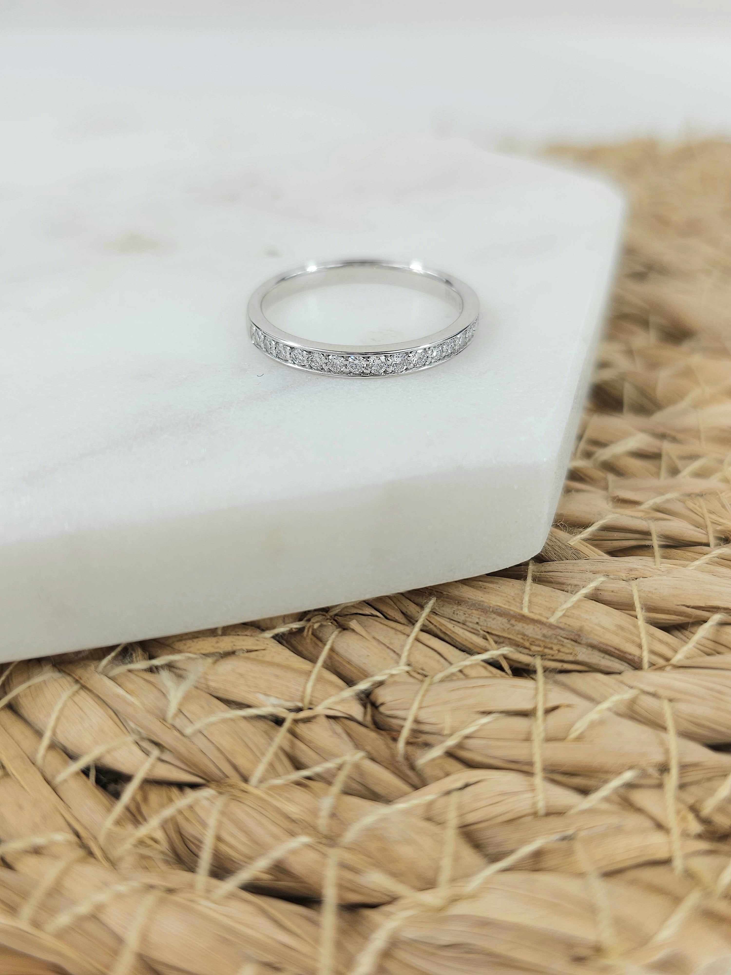 18ct White Gold Diamond Grain set Wedding band