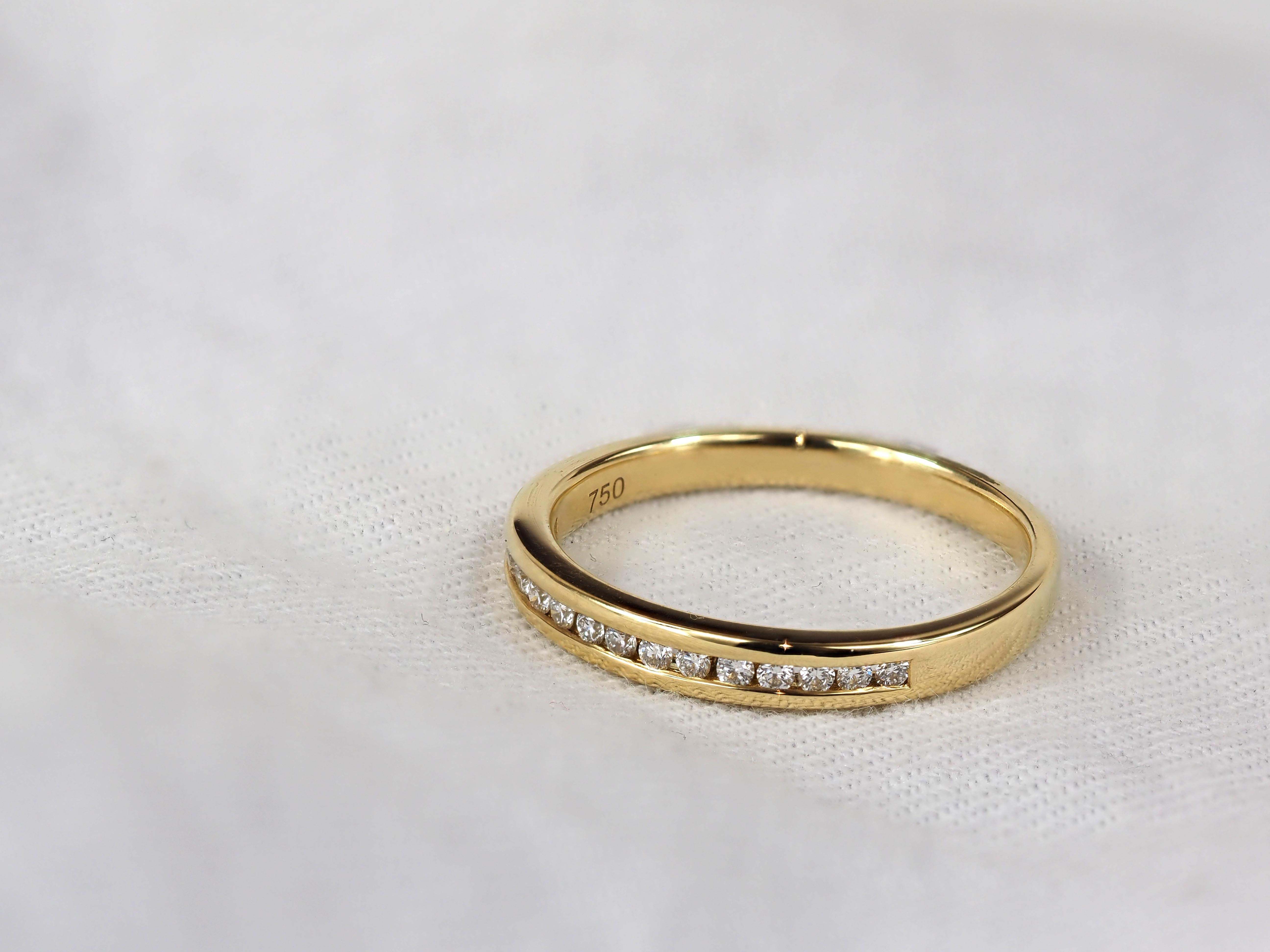 18ct Yellow Gold Round Brilliant cut Diamond Ring, 0.15ct Total