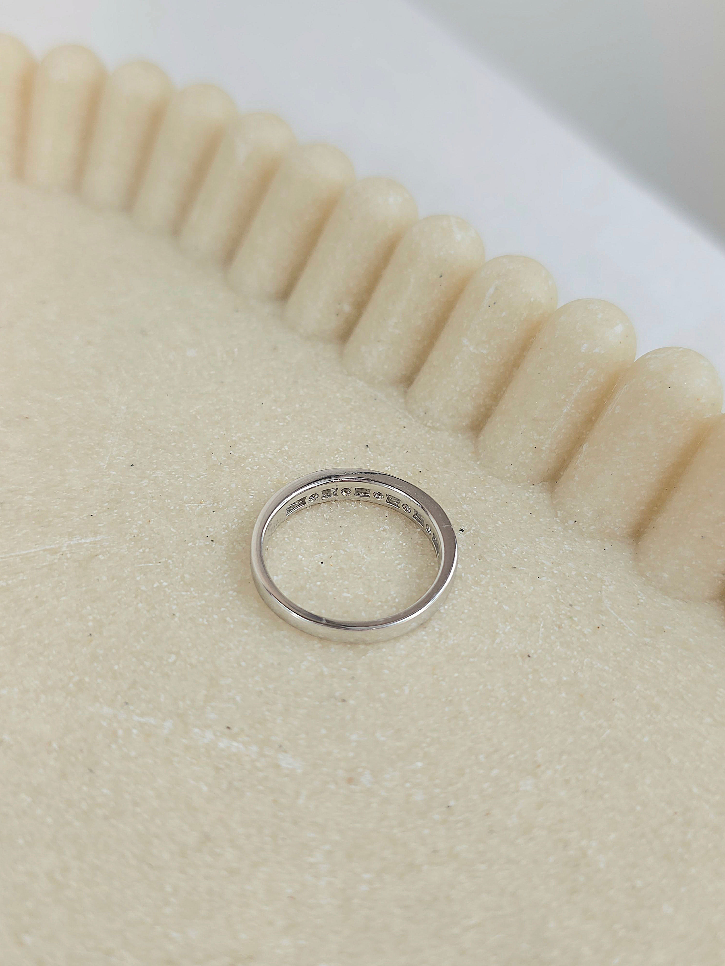 18ct White Gold Round Brilliant cut Diamond channel set wedding band, equalling 0.33ct