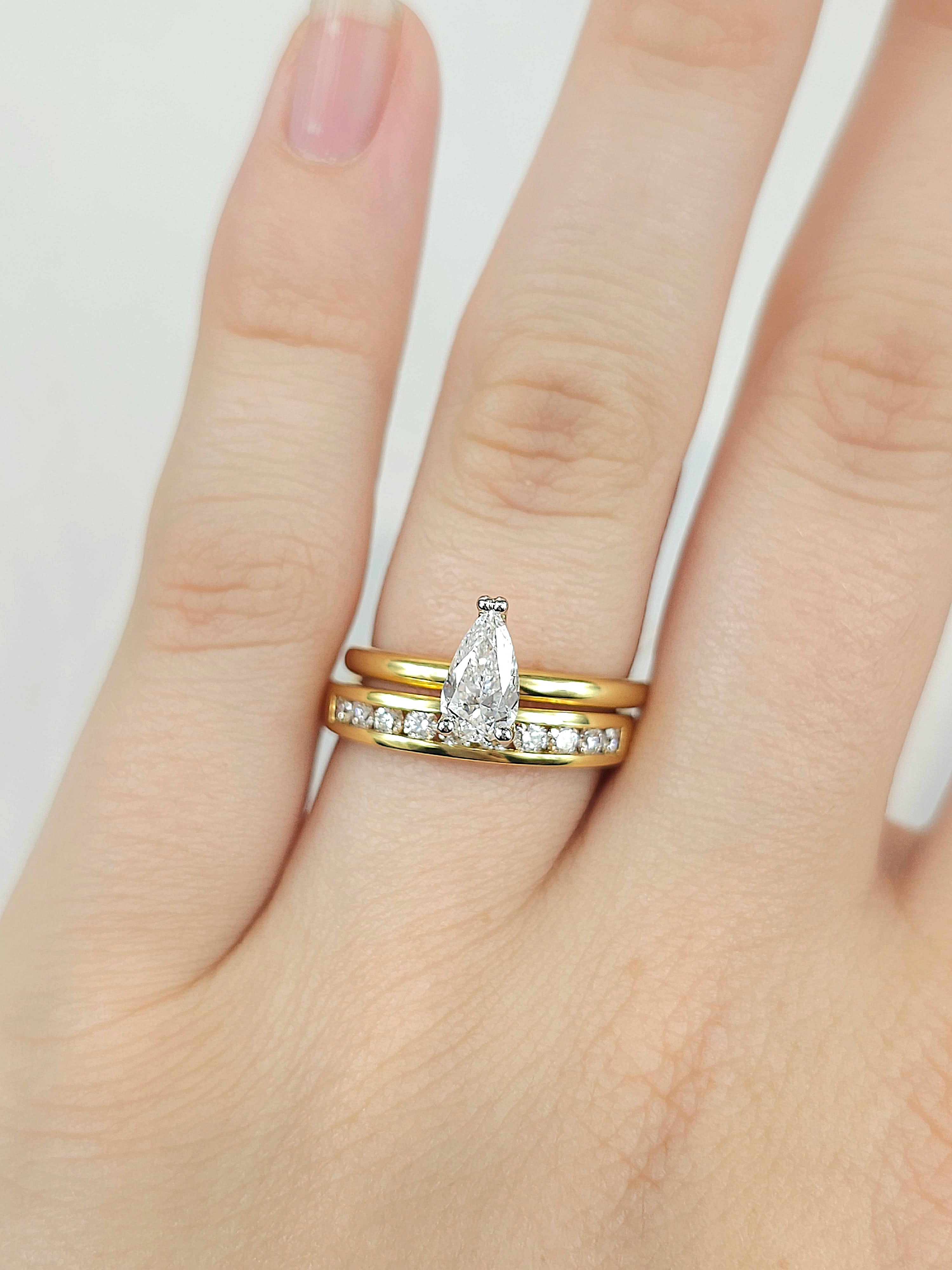 18ct Yellow Gold Round Brilliant cut Diamond channel set wedding band, equalling 0.40ct