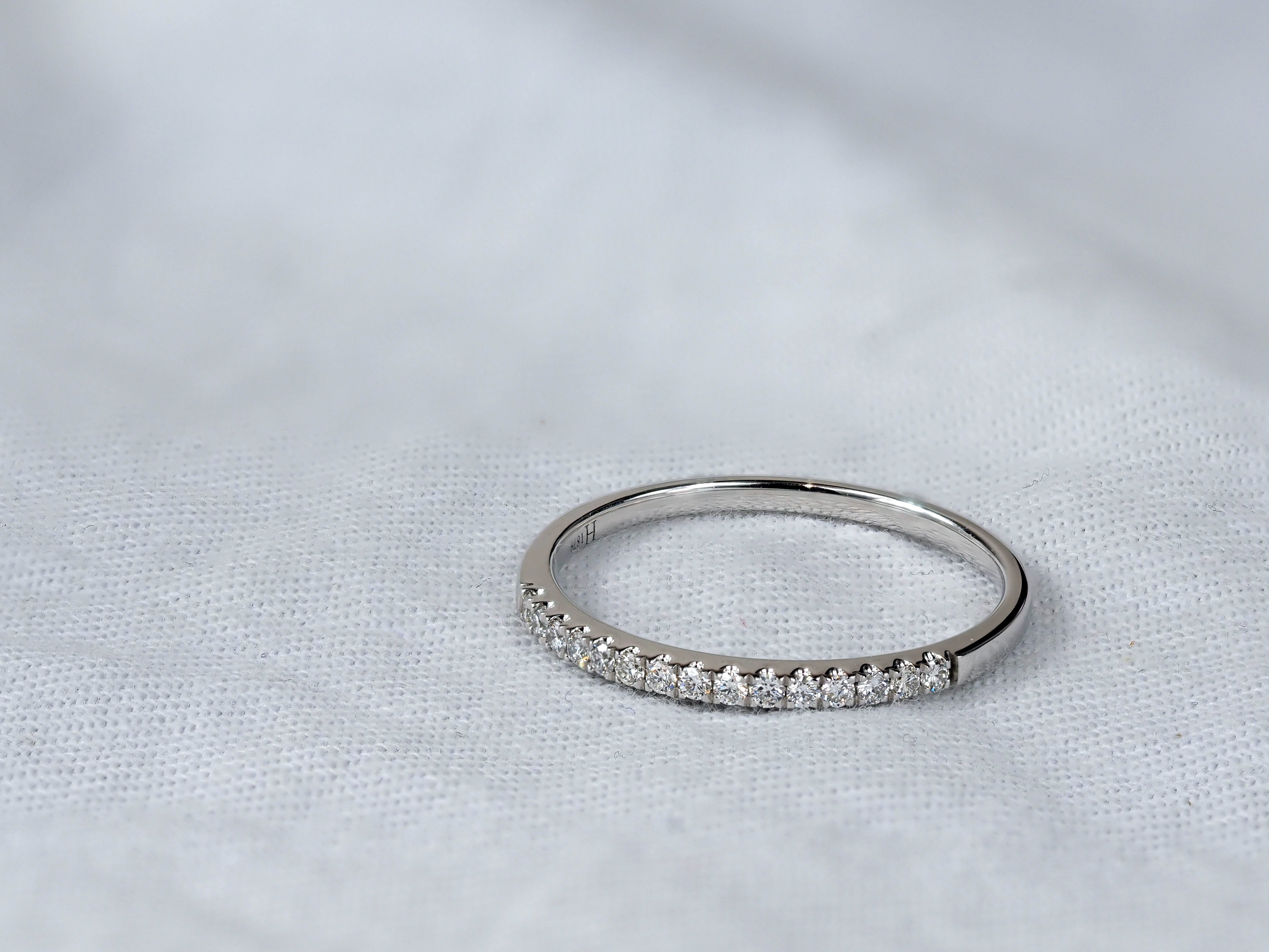9ct White Gold Claw Set Round Brilliant Cut Diamond Ring, 0.15ct total
