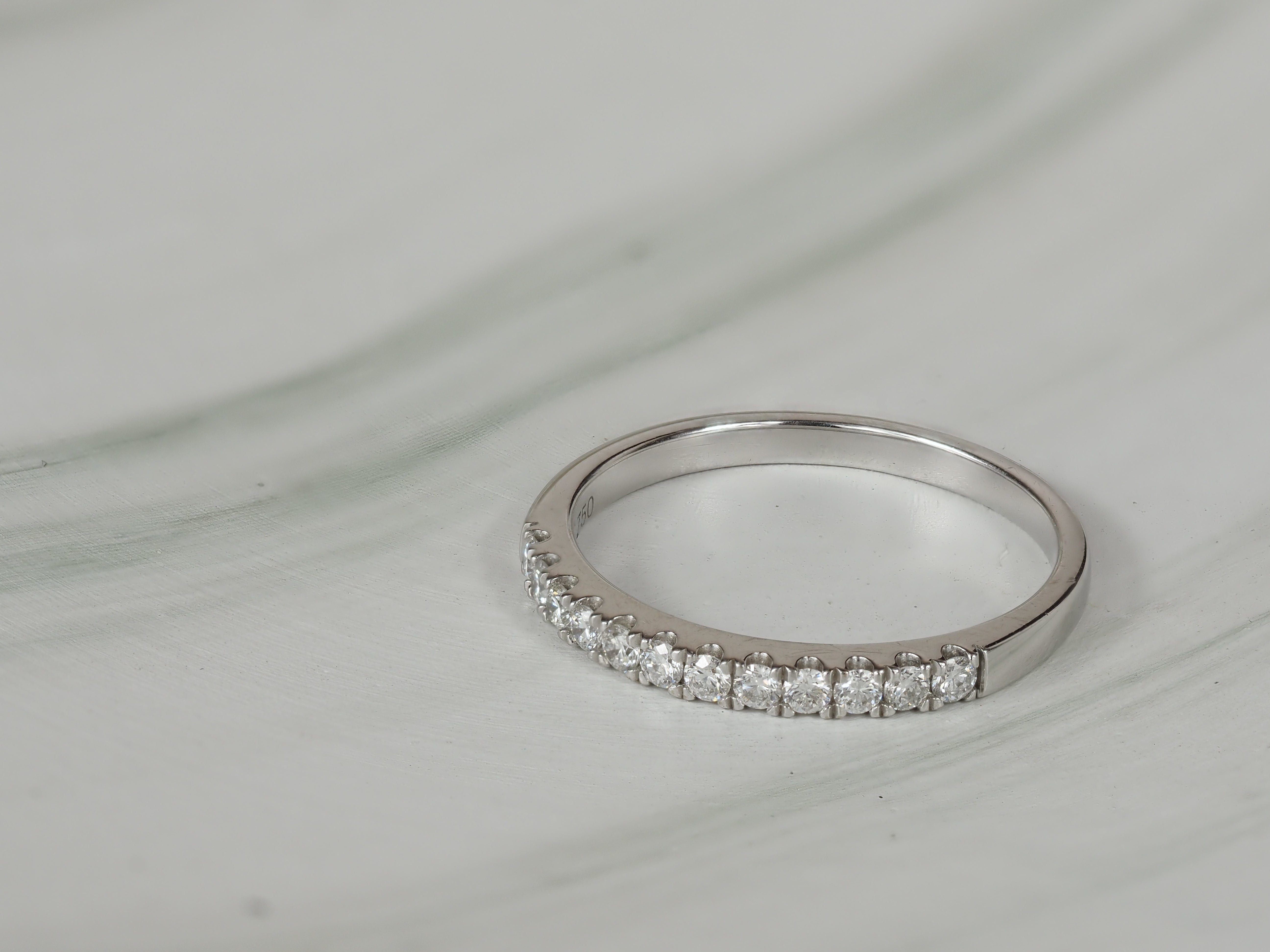 18ct White Gold Round Brilliant Cut Diamond Ring, 0.24ct total