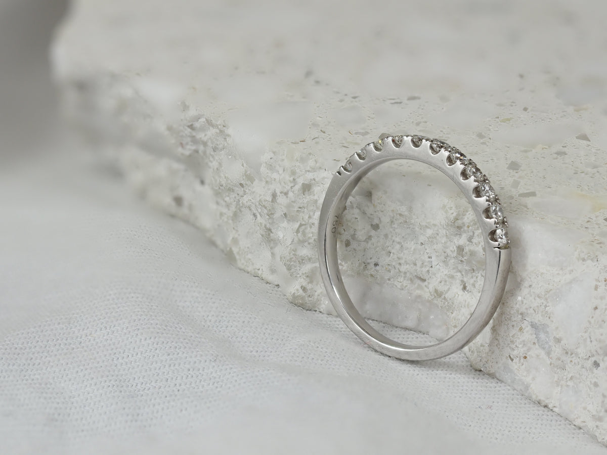 18ct White Gold Round Brilliant cut Diamond Ring, 0.33ct total