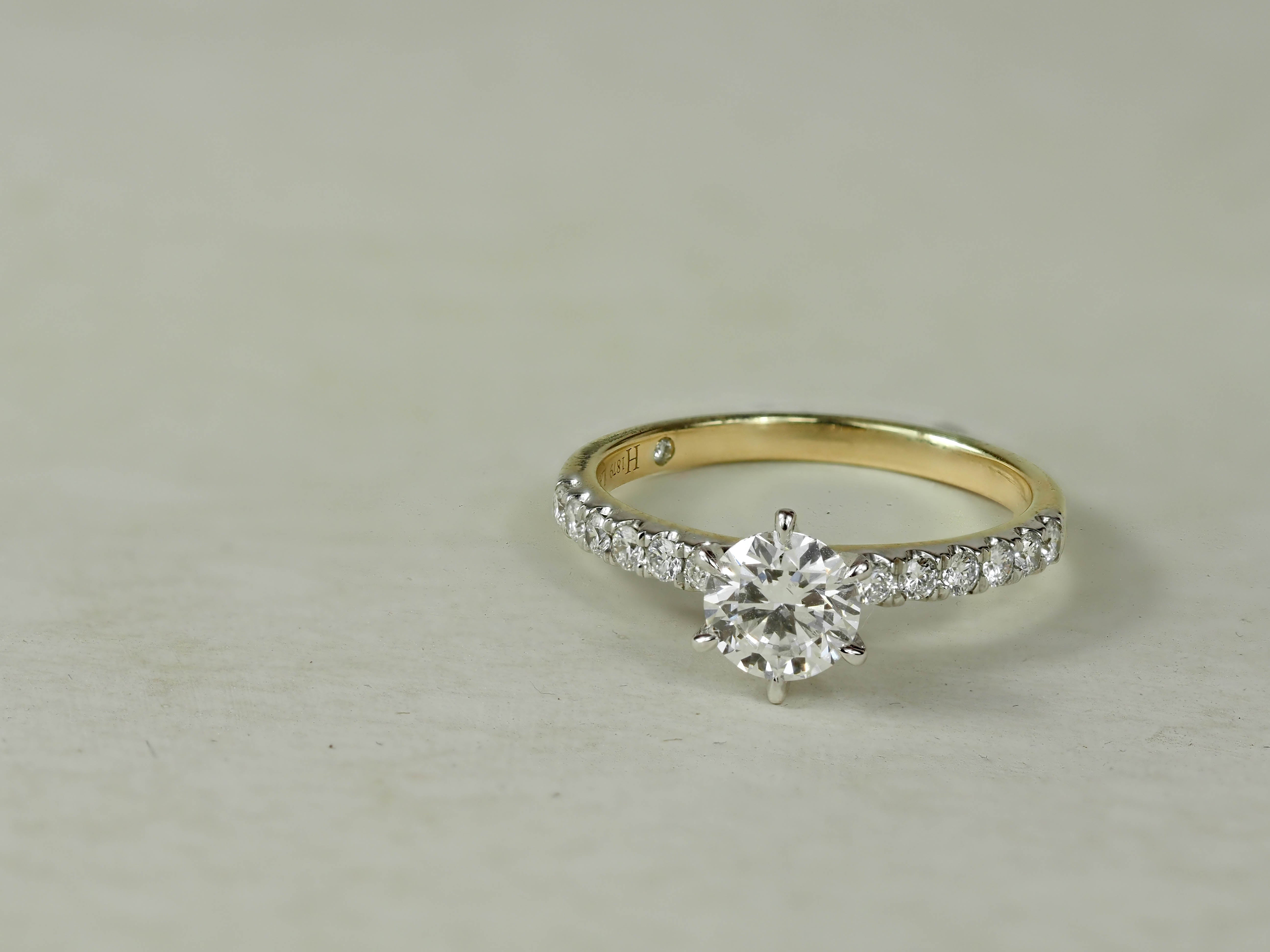 9ct Yellow and White Gold Lab-Grown Round Brilliant cut Diamond Engagement Ring, 0.80ct Centre