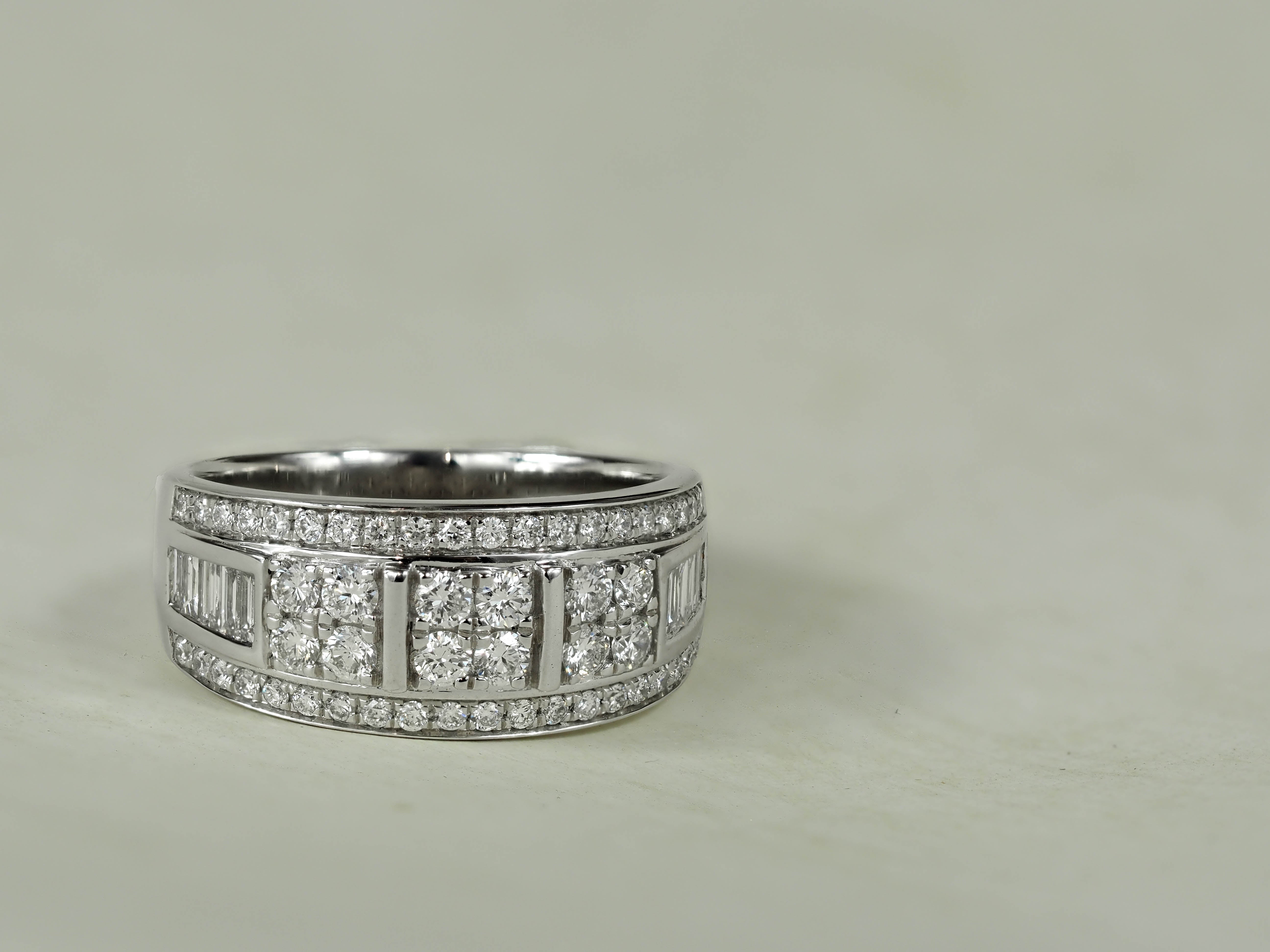 18ct White gold Round Brilliant and Baguette cut Diamond wide dress ring