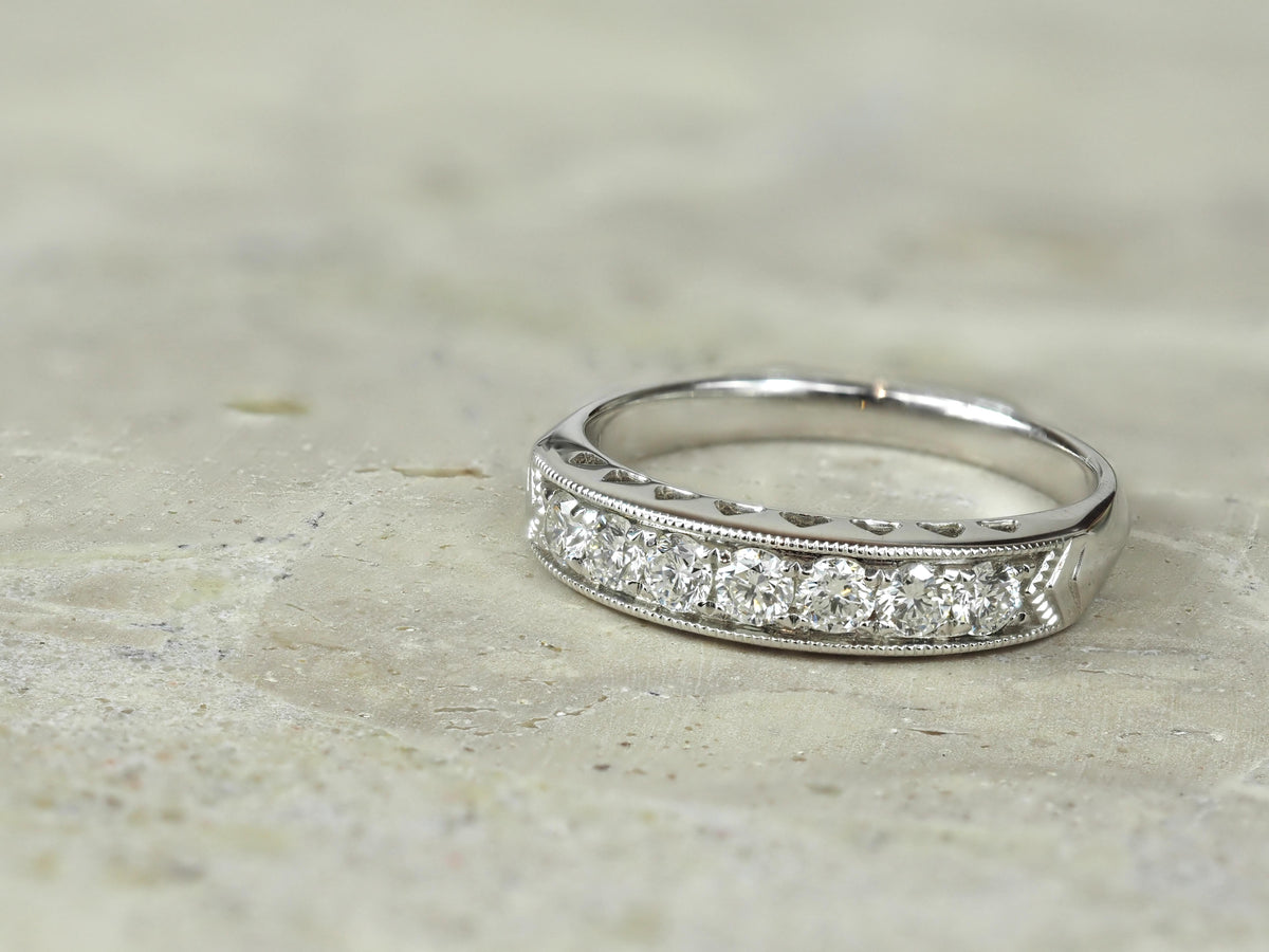 18ct White Gold Diamond Dress ring, 0.50ct total