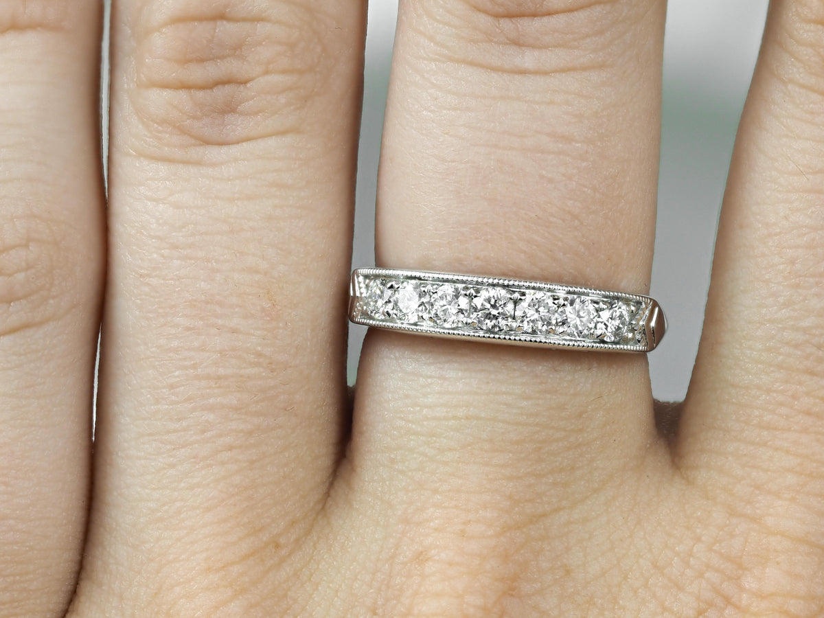 18ct White Gold Diamond Dress ring, 0.50ct total