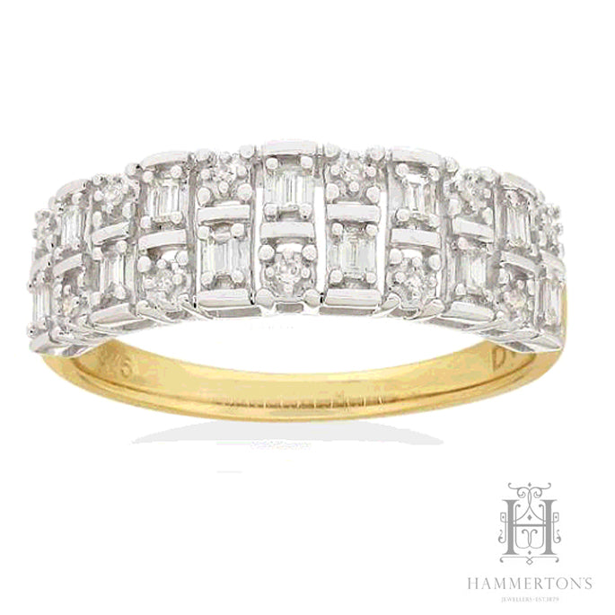9ct Yellow and White gold Round and Baguette cut Diamond ring, equaling 0.167 carat