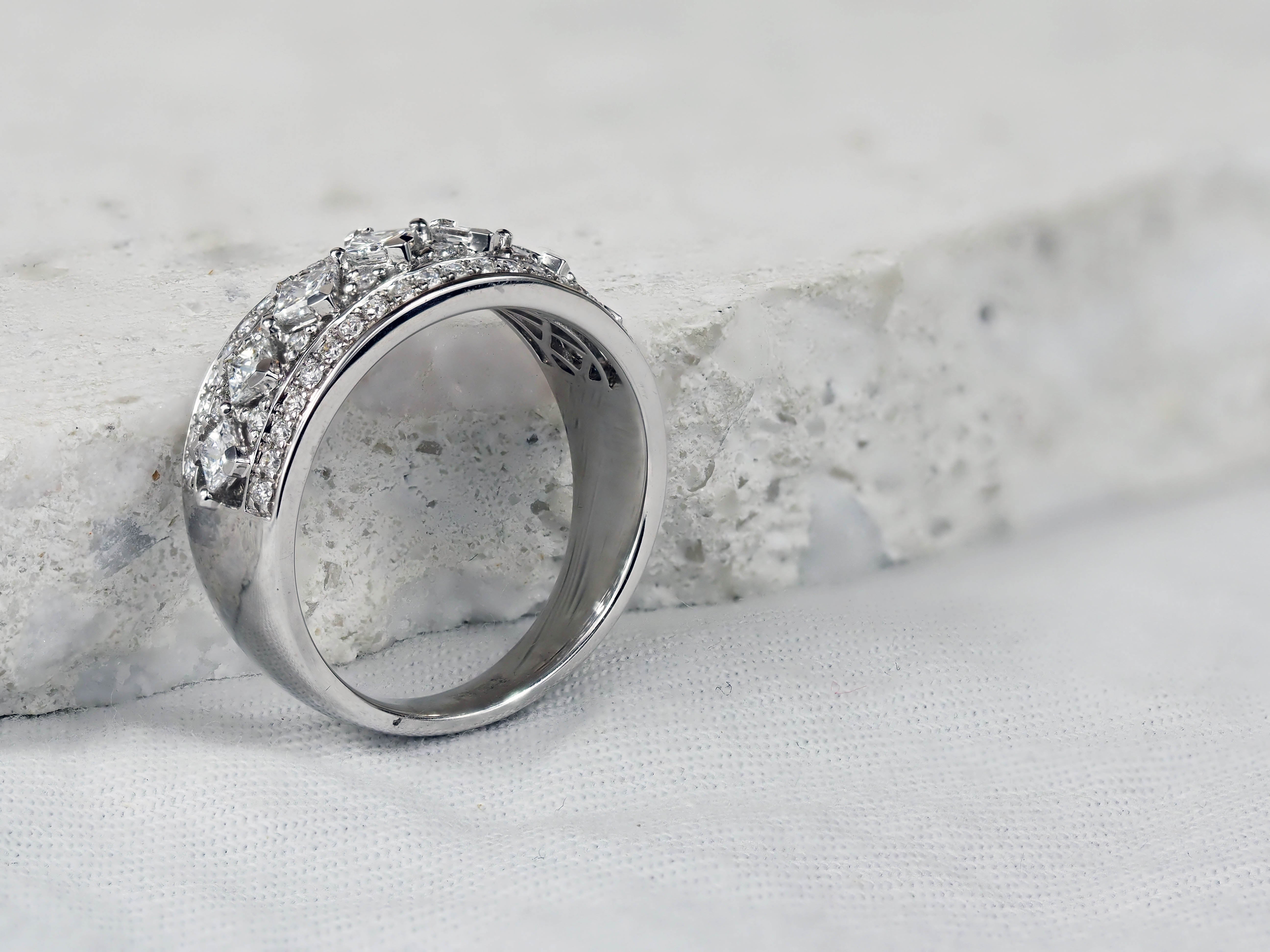 18 Carat White Gold Wide Princess Cut Ring, 1.04 Carats Total.
