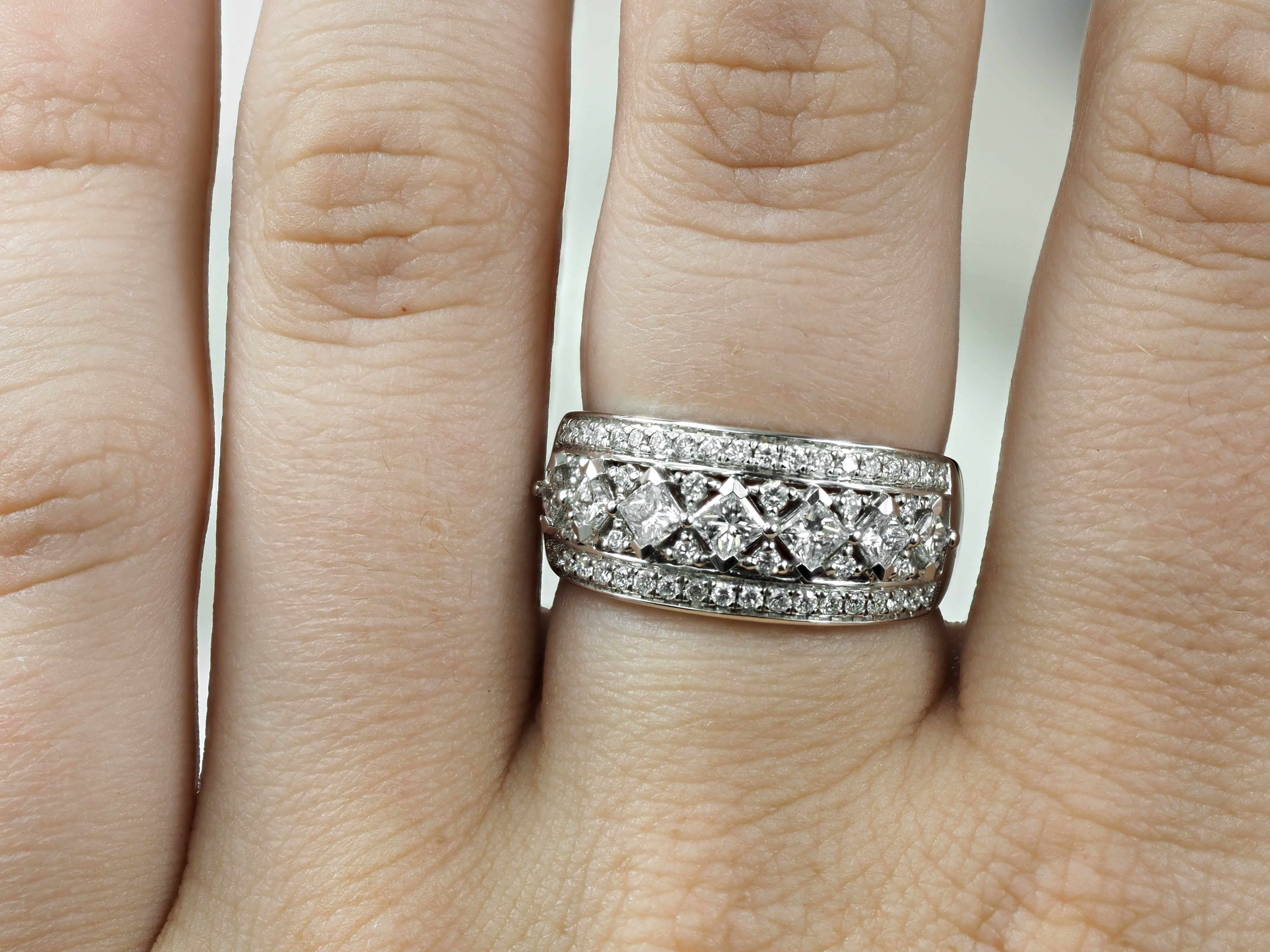 18 Carat White Gold Wide Princess Cut Ring, 1.04 Carats Total.