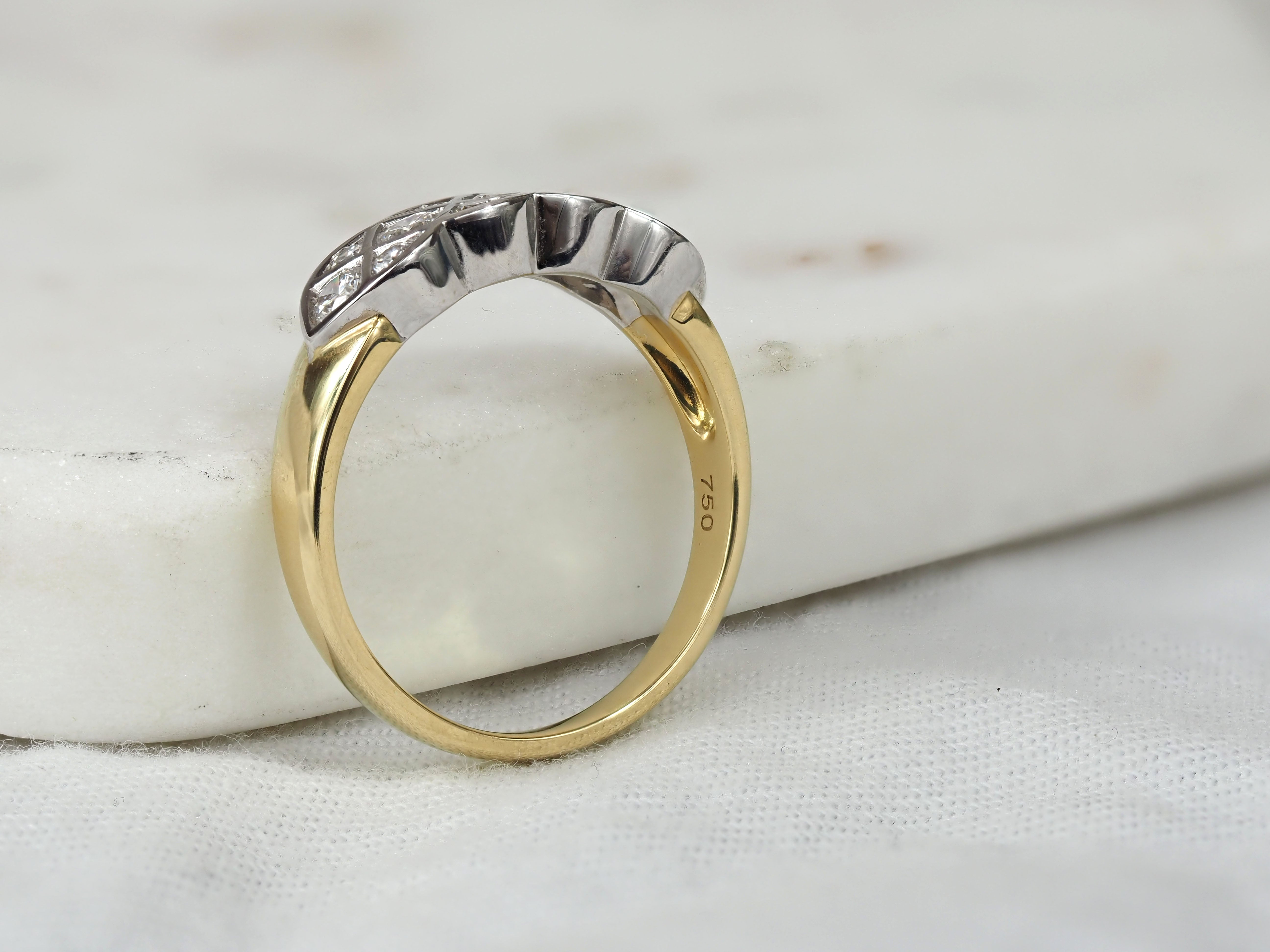 18ct Yellow and White Gold Diamond ring, 0.56ct total