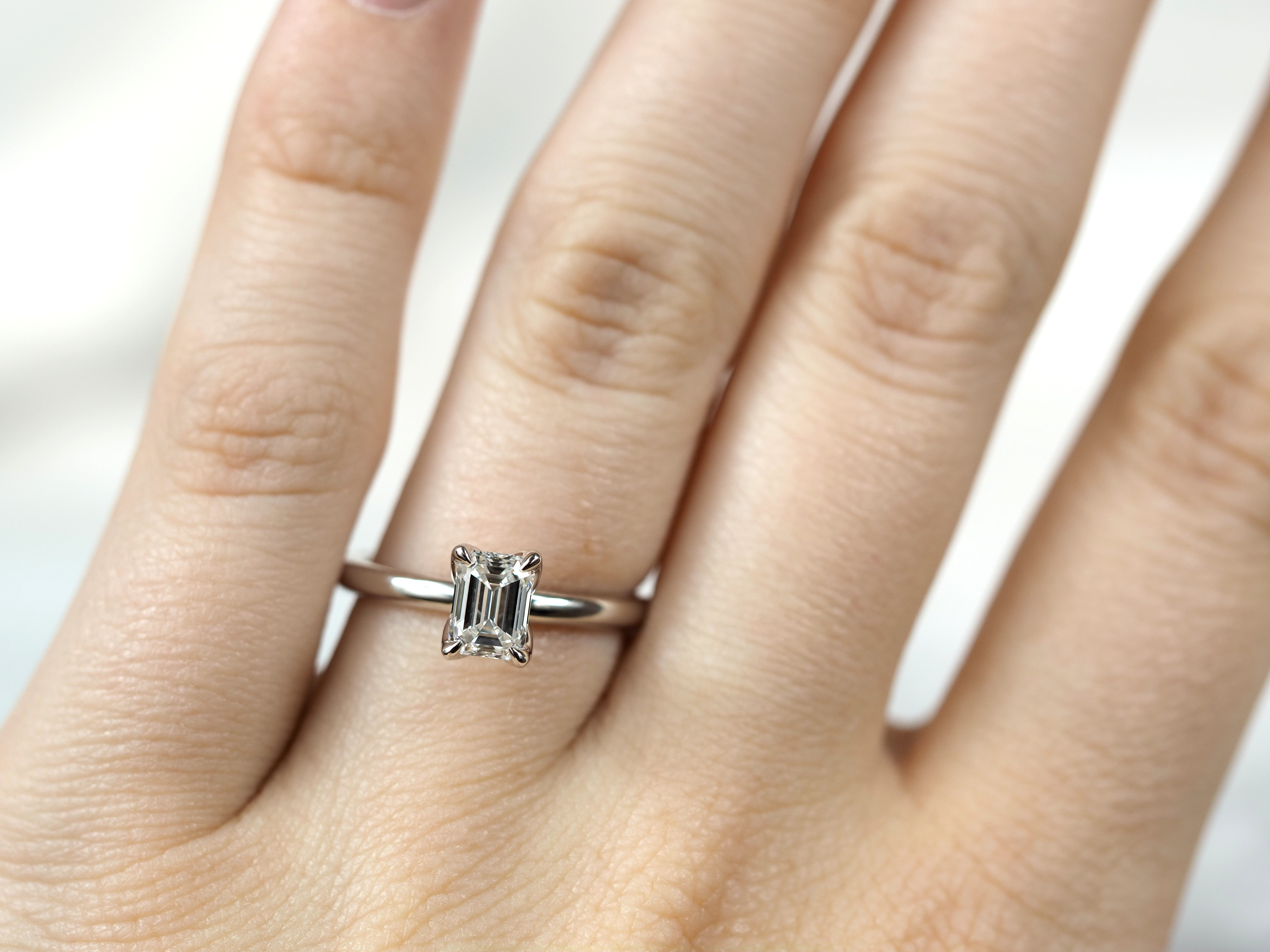 14ct White Gold Lab-Grown Emerald Cut Diamond Ring, 1ct Centre