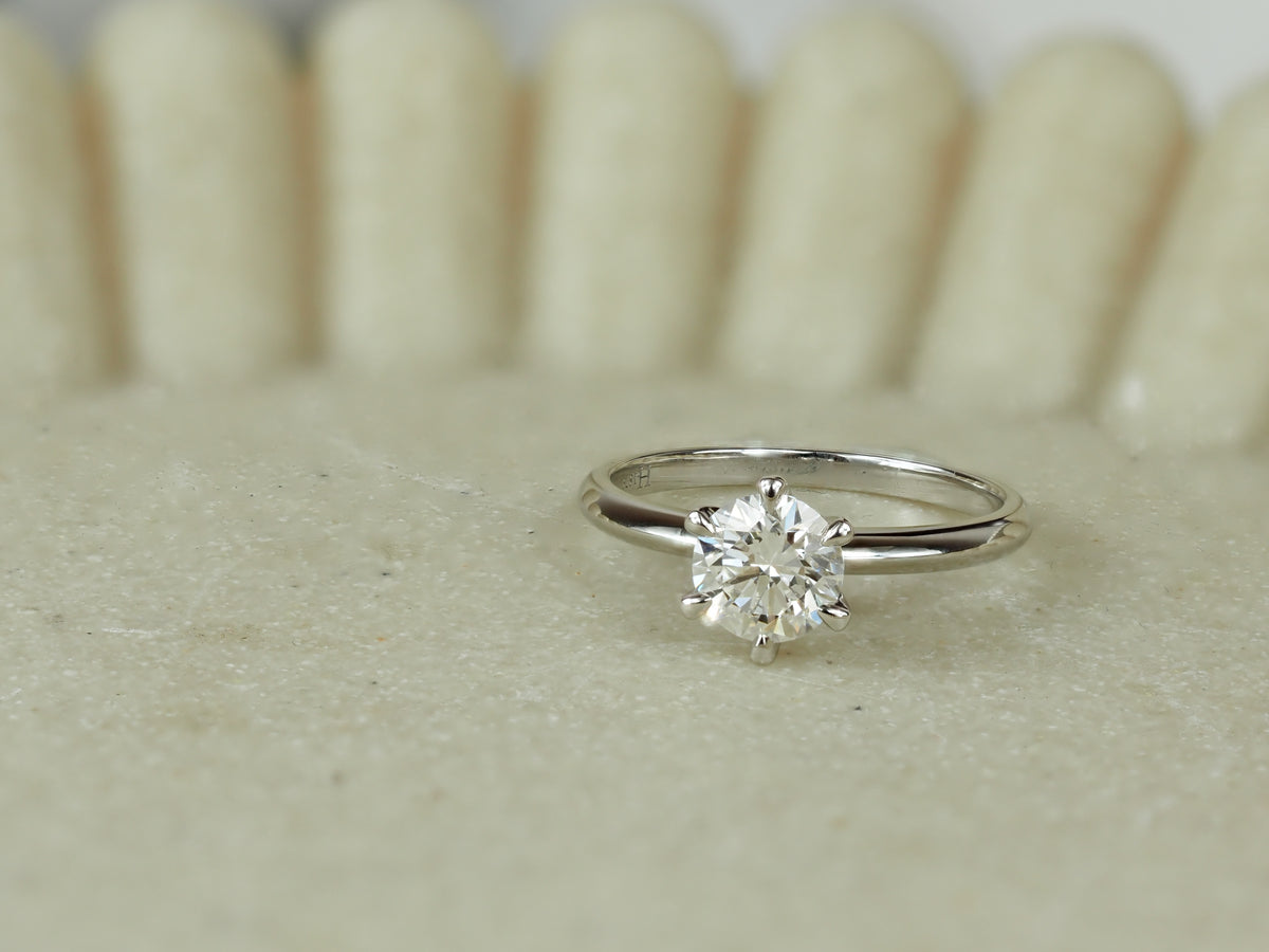 9ct White Gold Lab-Grown Round Brilliant Cut Diamond Engagement Ring, 1ct Centre