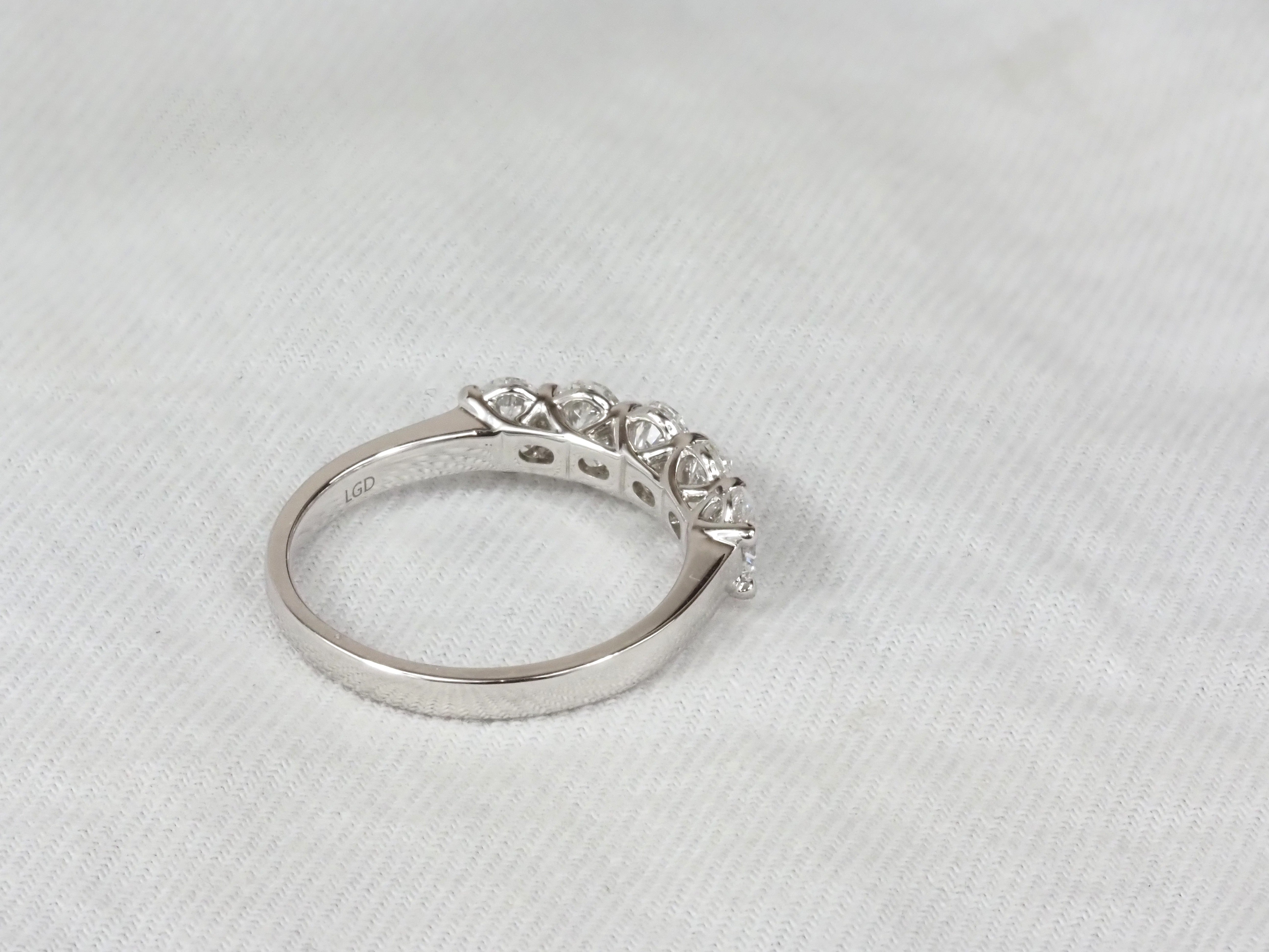 14ct White Gold, 5 Oval-Cut Lab-Grown Diamond Ring, 1.53ct Total