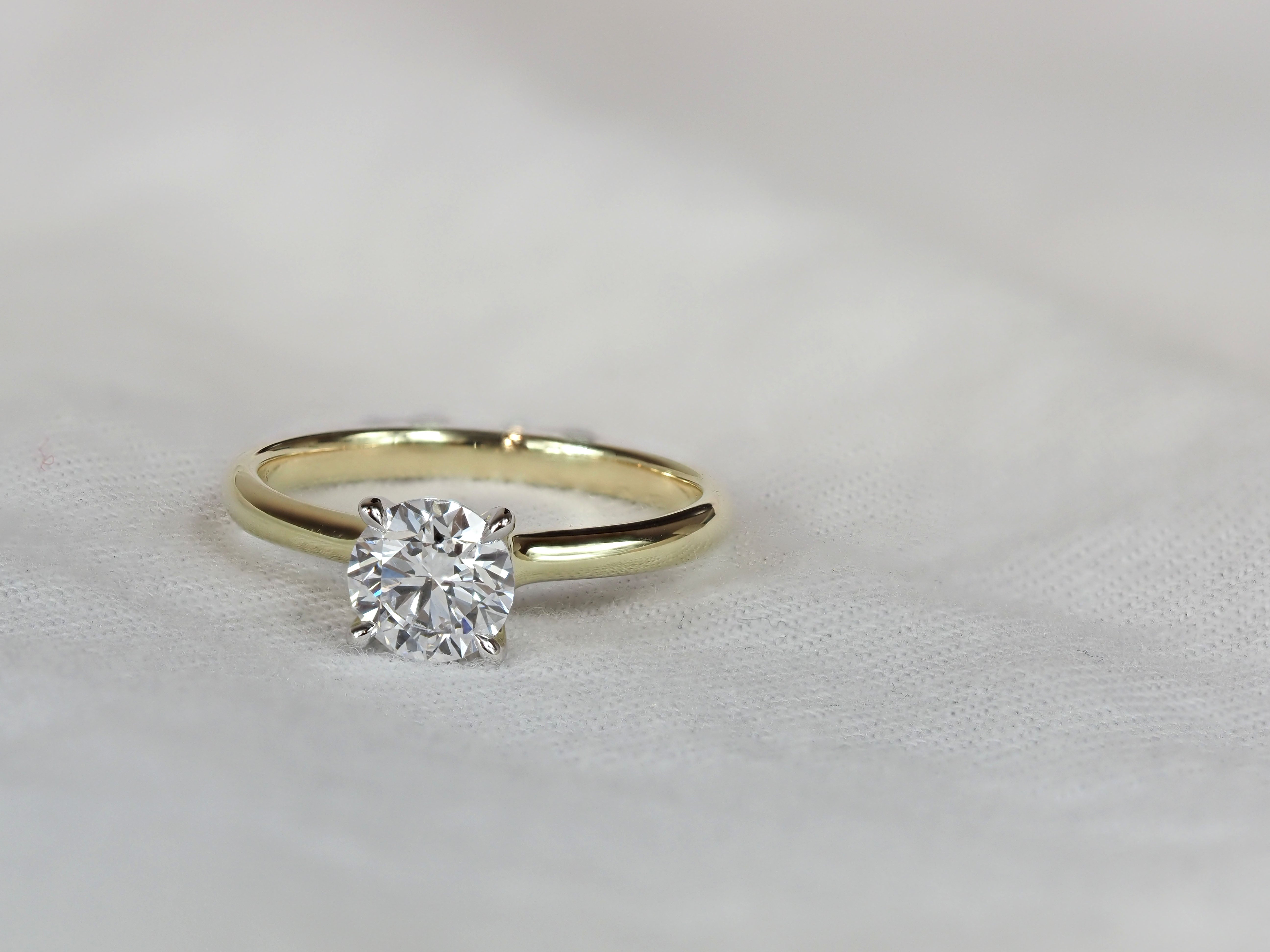 9ct Yellow and White Gold Round Lab-Grown Diamond Ring, 1ct