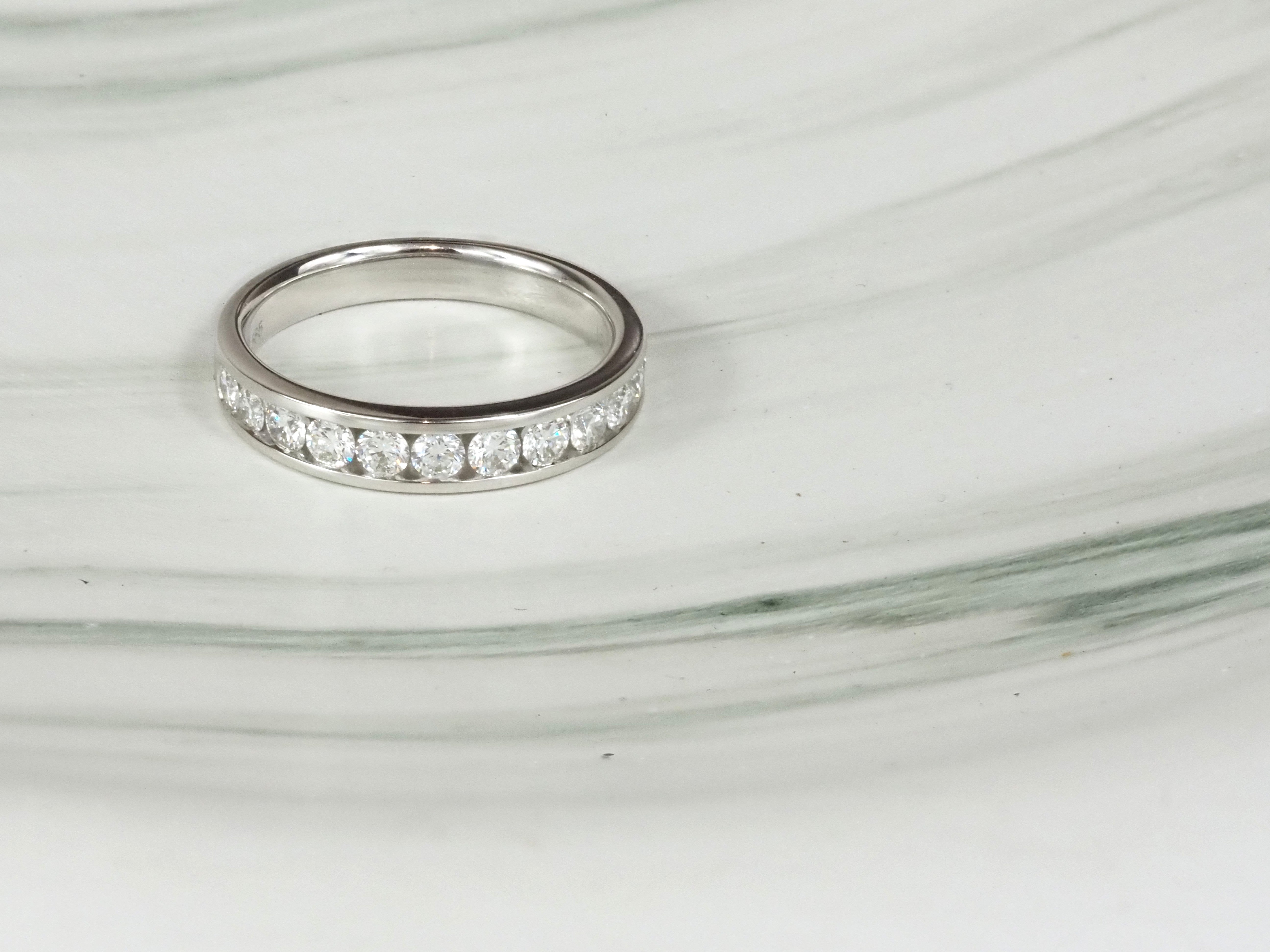 14ct White Gold Lab-grown Diamond Ring, 0.76ct Total