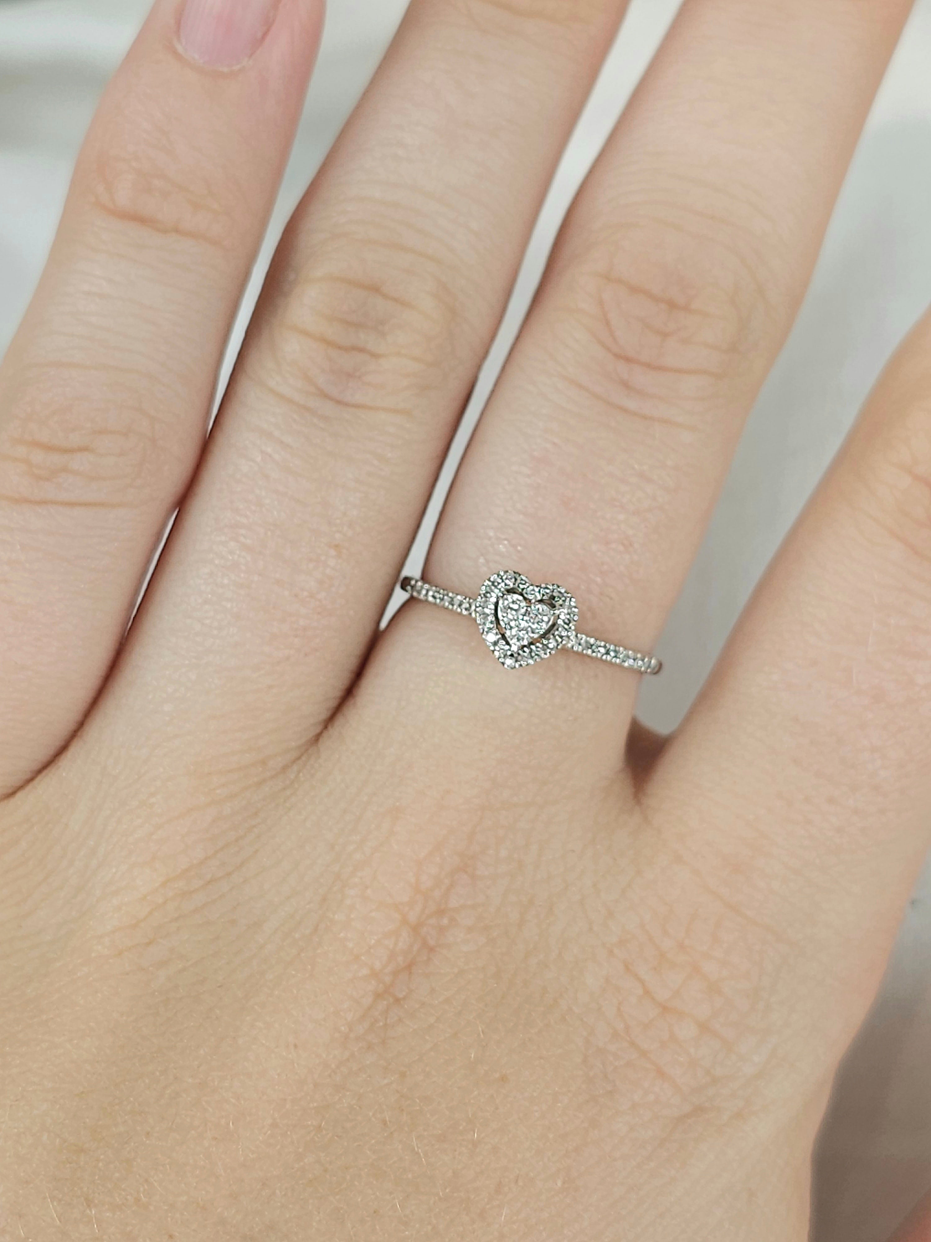 9ct White Gold 0.15ct Diamond Heart Cluster Halo Ring