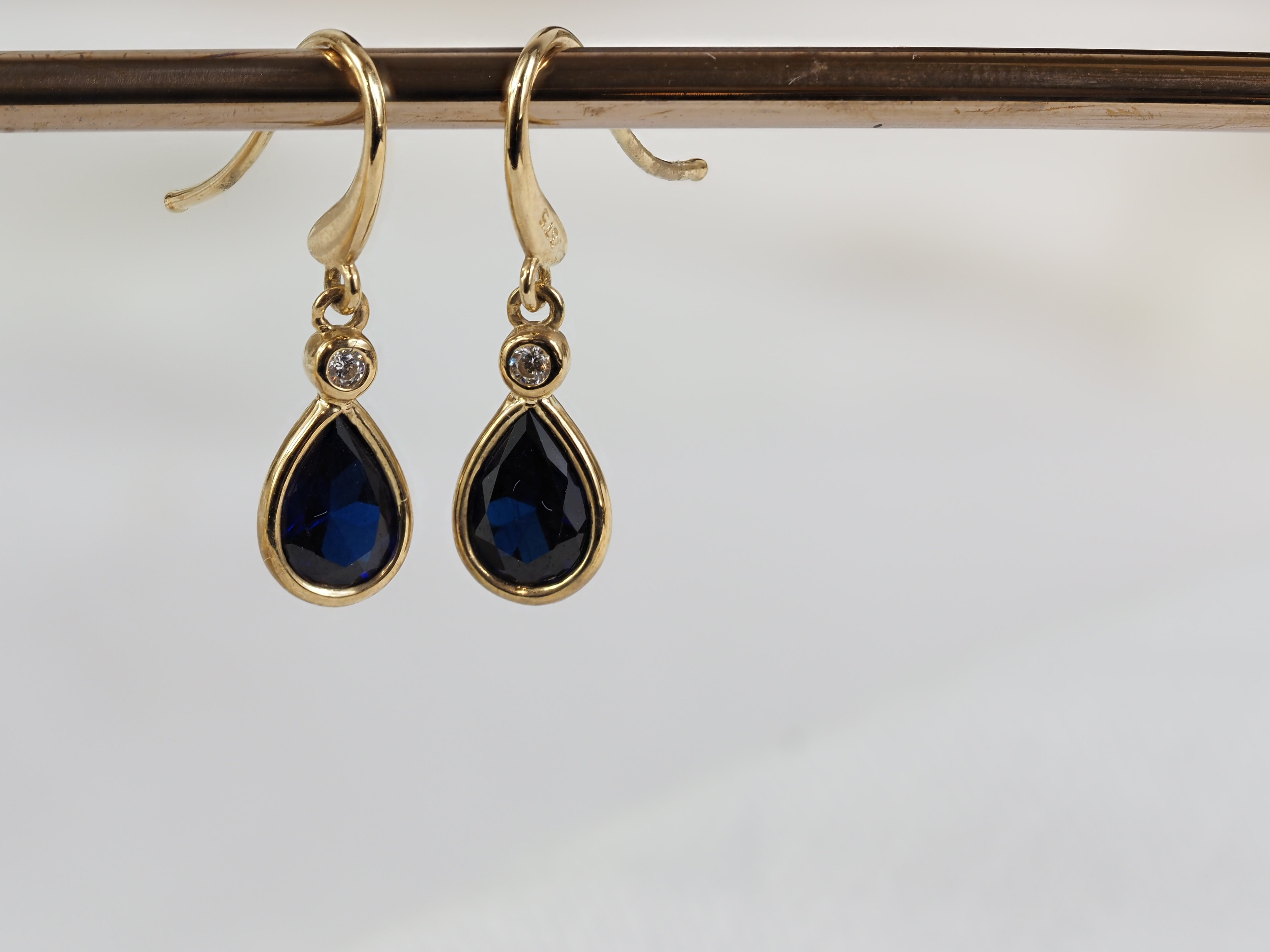 9ct Yellow Gold Sapphire Shepard Hook Earrings