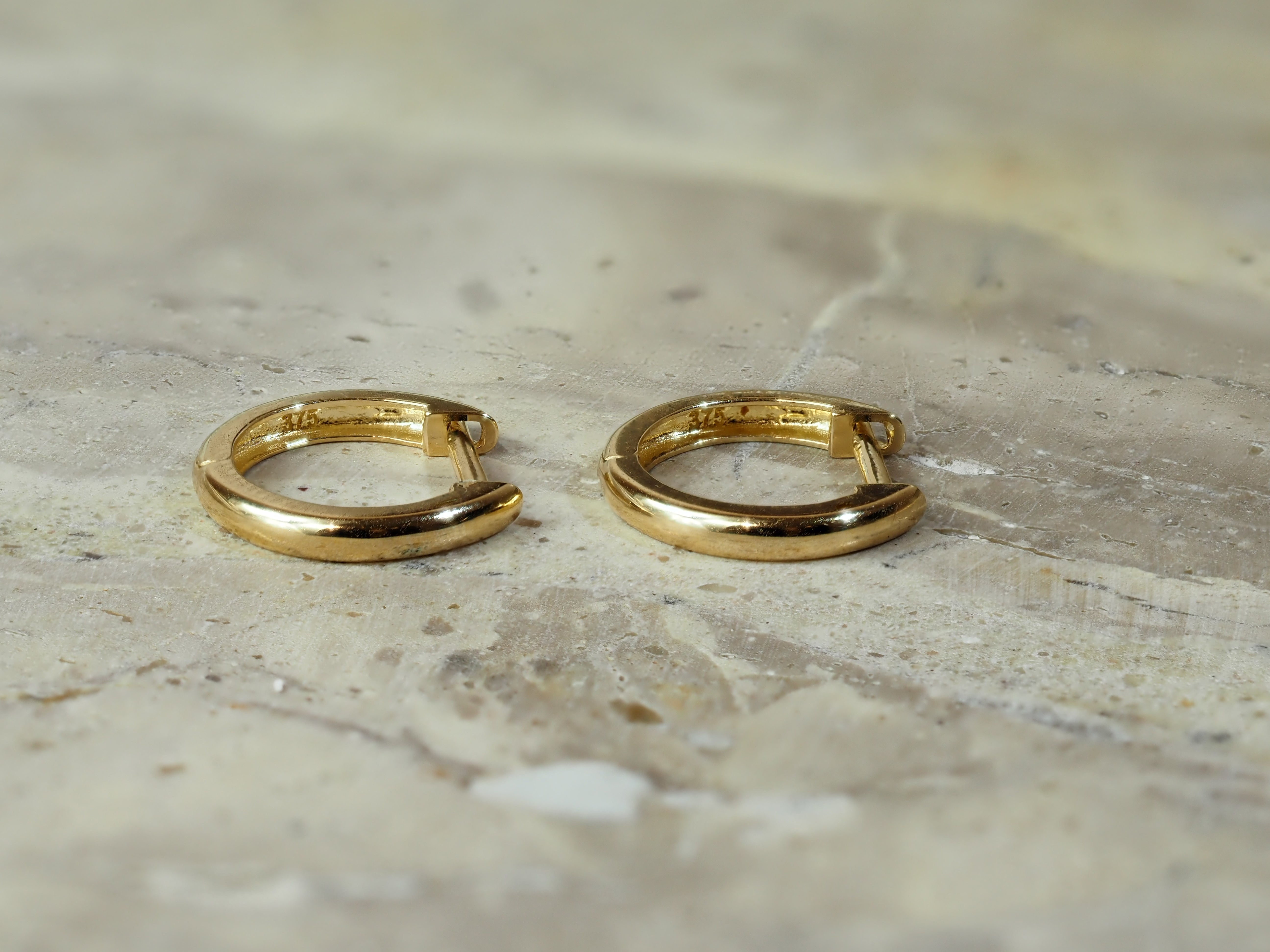 9ct Yellow Gold Huggie Earrings