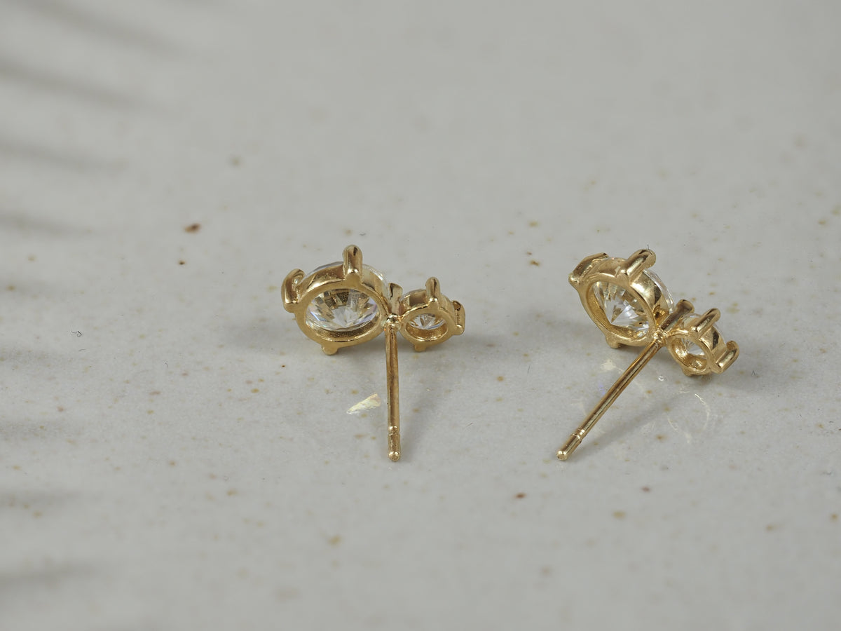 9ct Yellow Gold Double Cubic Zirconia Stud Earrings