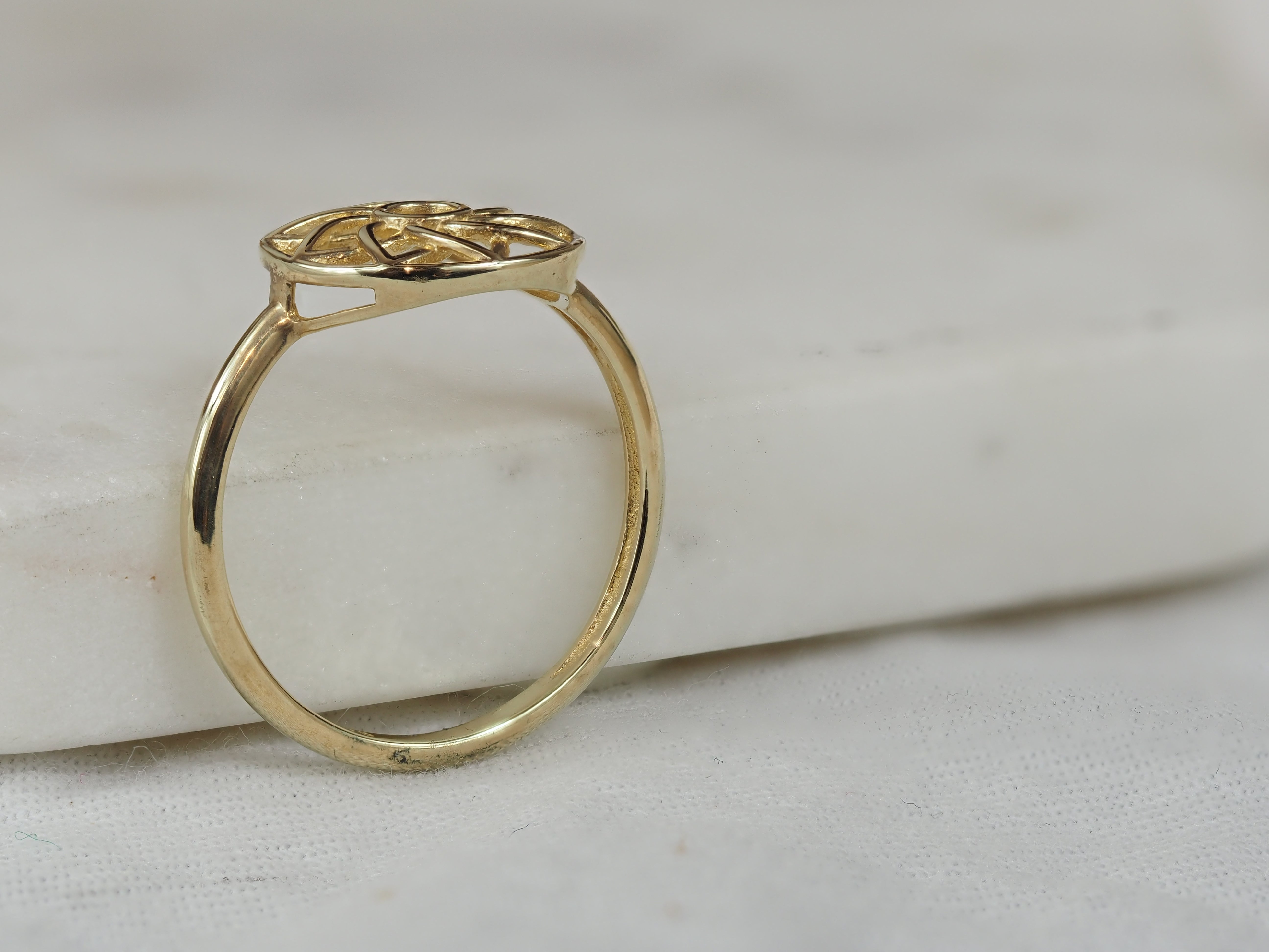 9ct Yellow Gold Soleil Ring