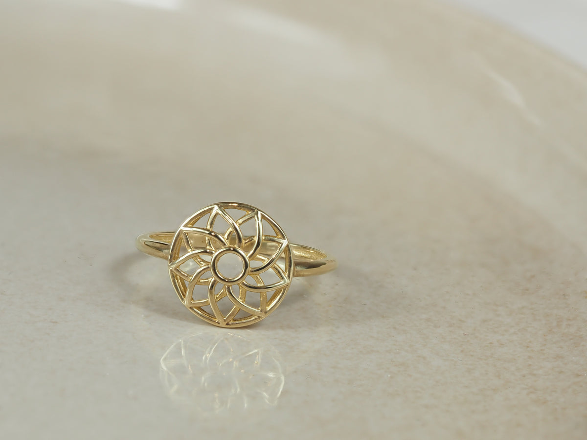 9ct Yellow Gold Soleil Ring