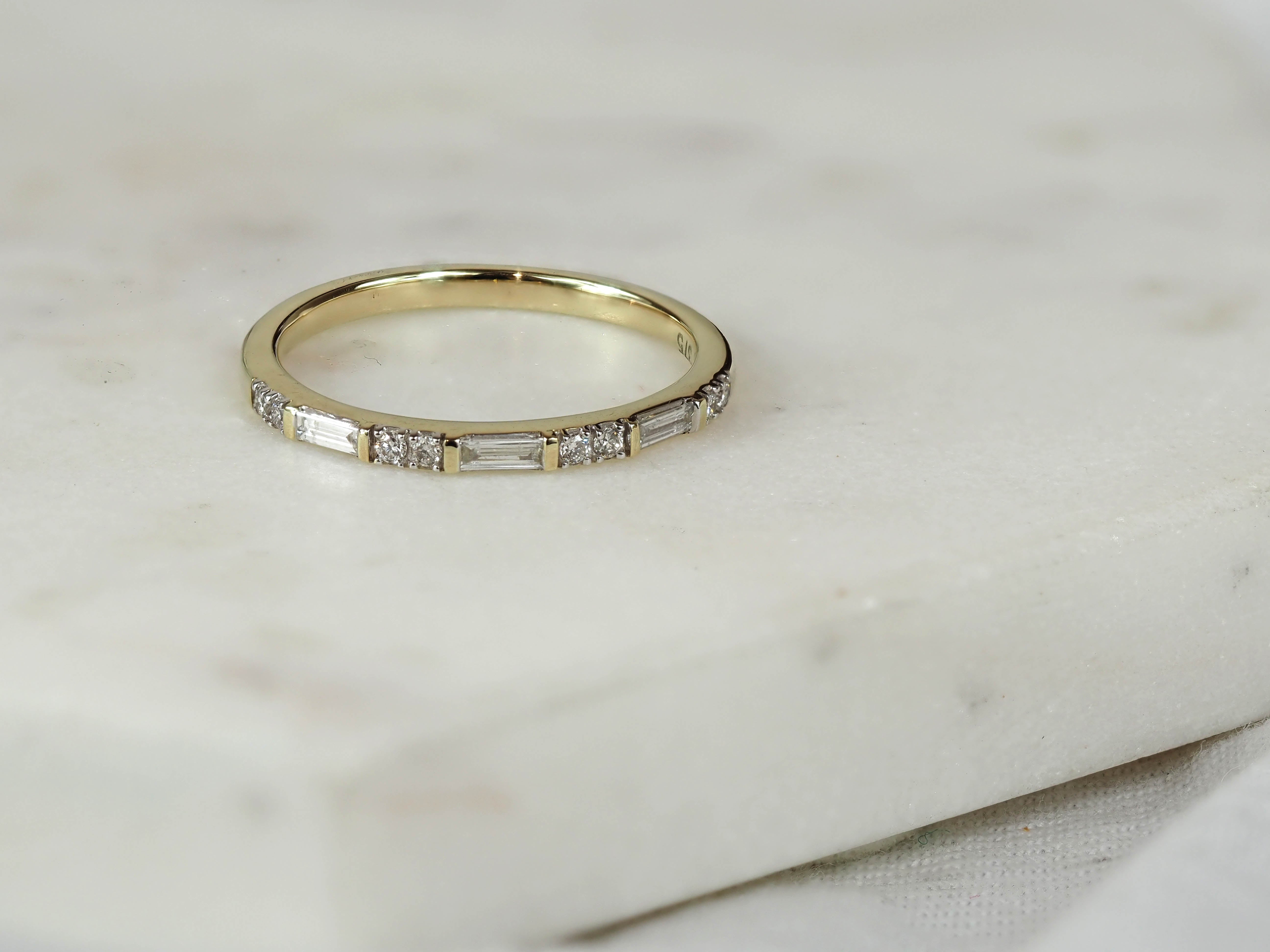 9ct Yellow Gold Round and Baguette Diamond Ring, 0.15ct Total