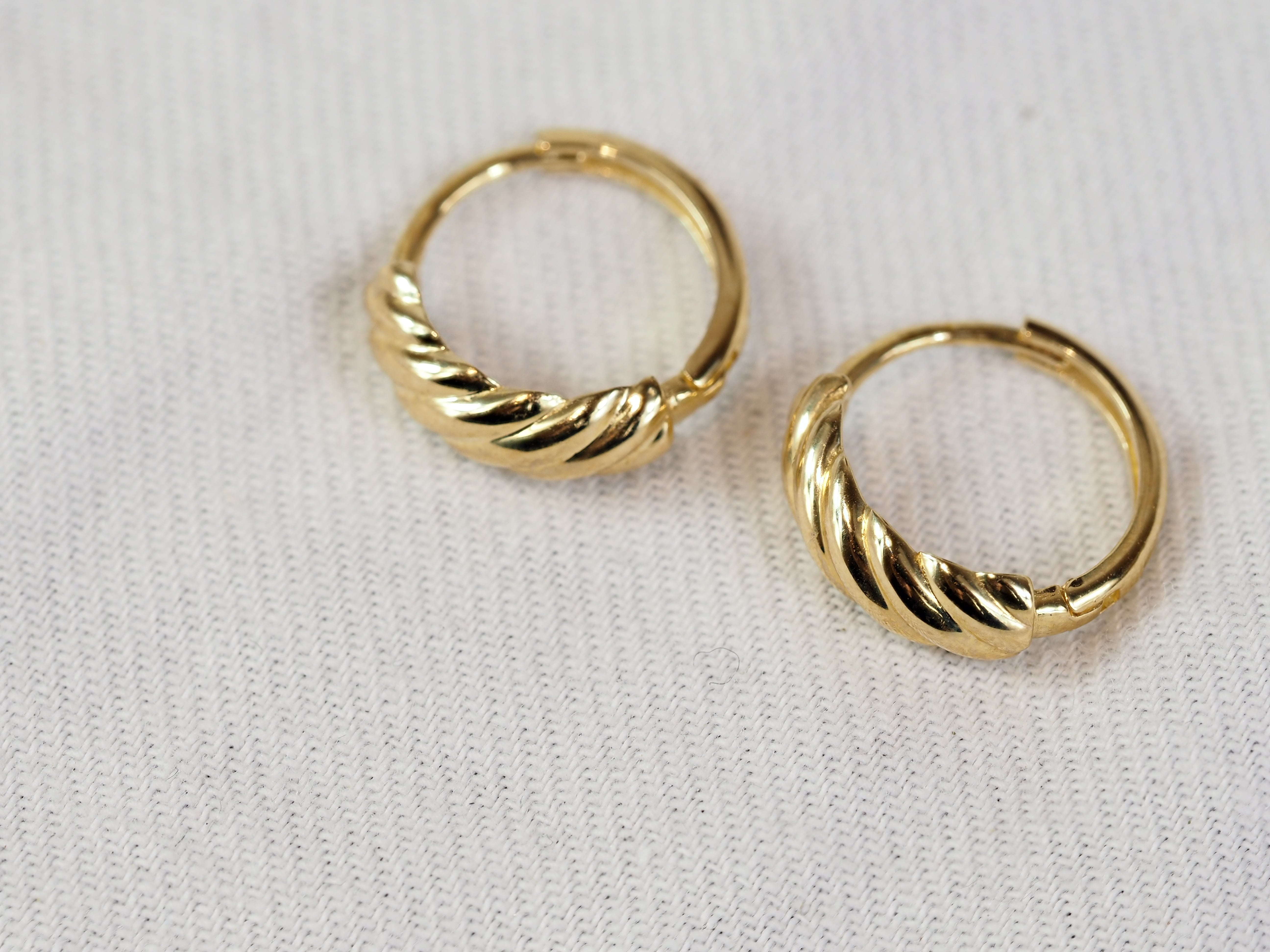 9ct Yellow Gold Wide Twist Huggie Earrings
