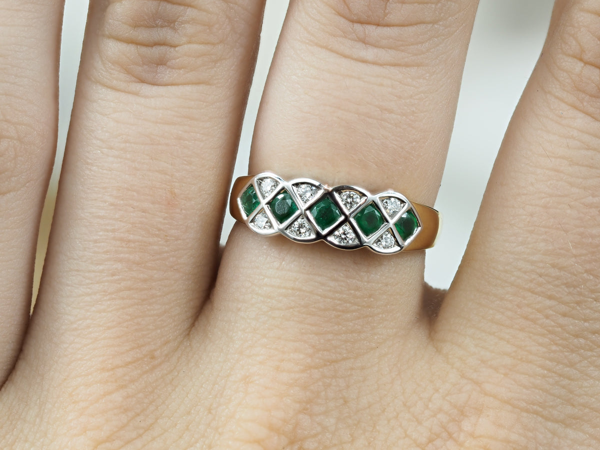 18ct Yellow and White Gold Emerald and Diamond ring