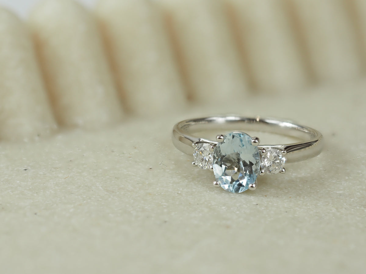 18ct White Gold Aquamarine and Diamond dress ring