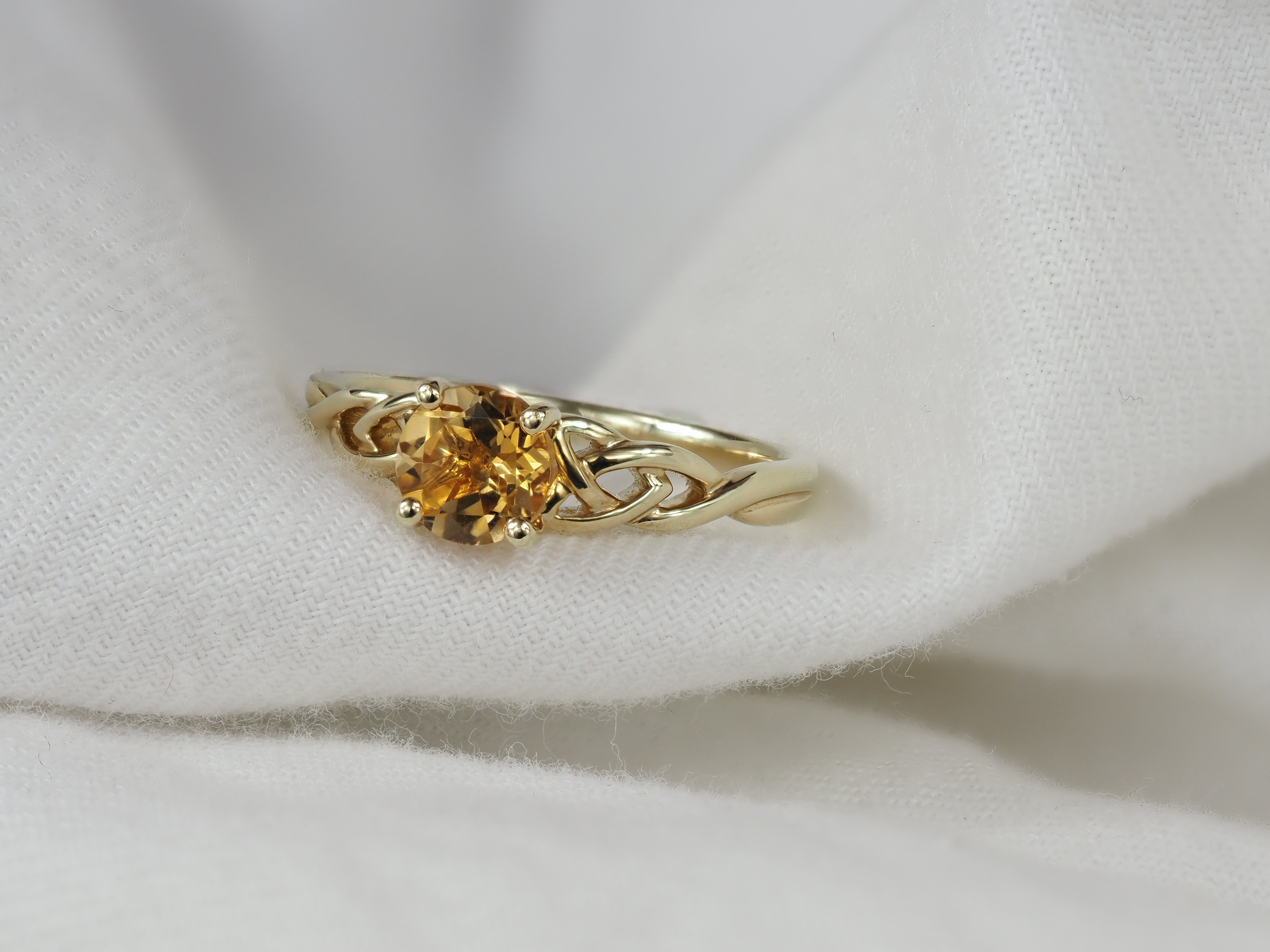 9ct Yellow Gold Citrine ring