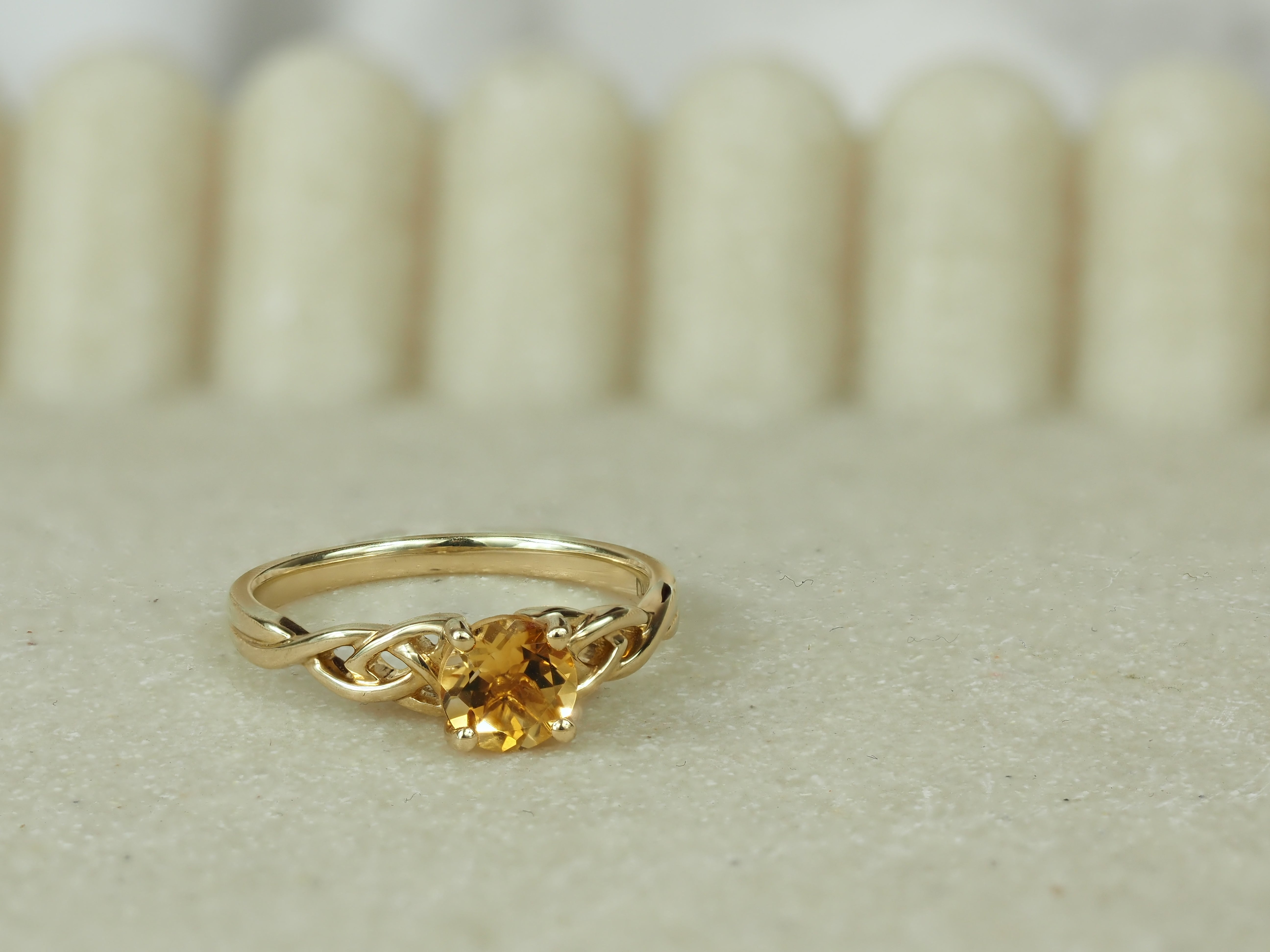 9ct Yellow Gold Citrine ring