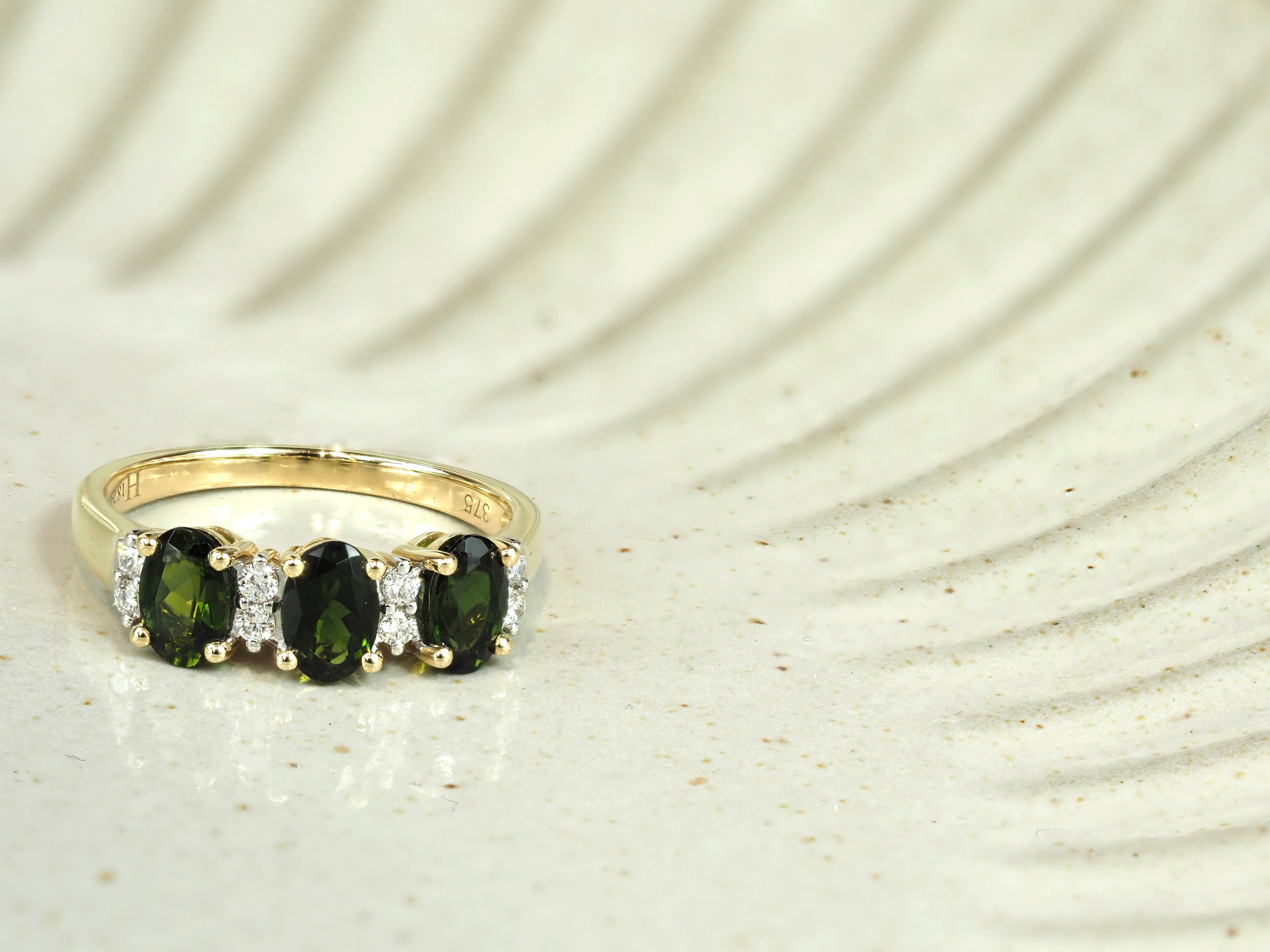9ct Yellow and White Gold Green Tourmaline and Diamond ring