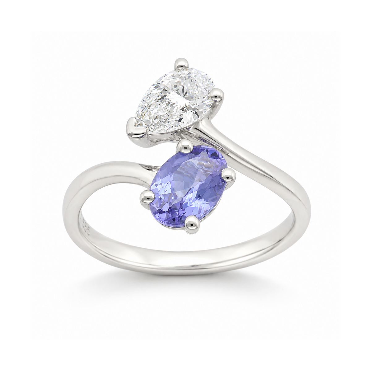 14ct White Gold Tanzanite and Pear-Cut Lab-Grown Diamond Toi et Moi Ring