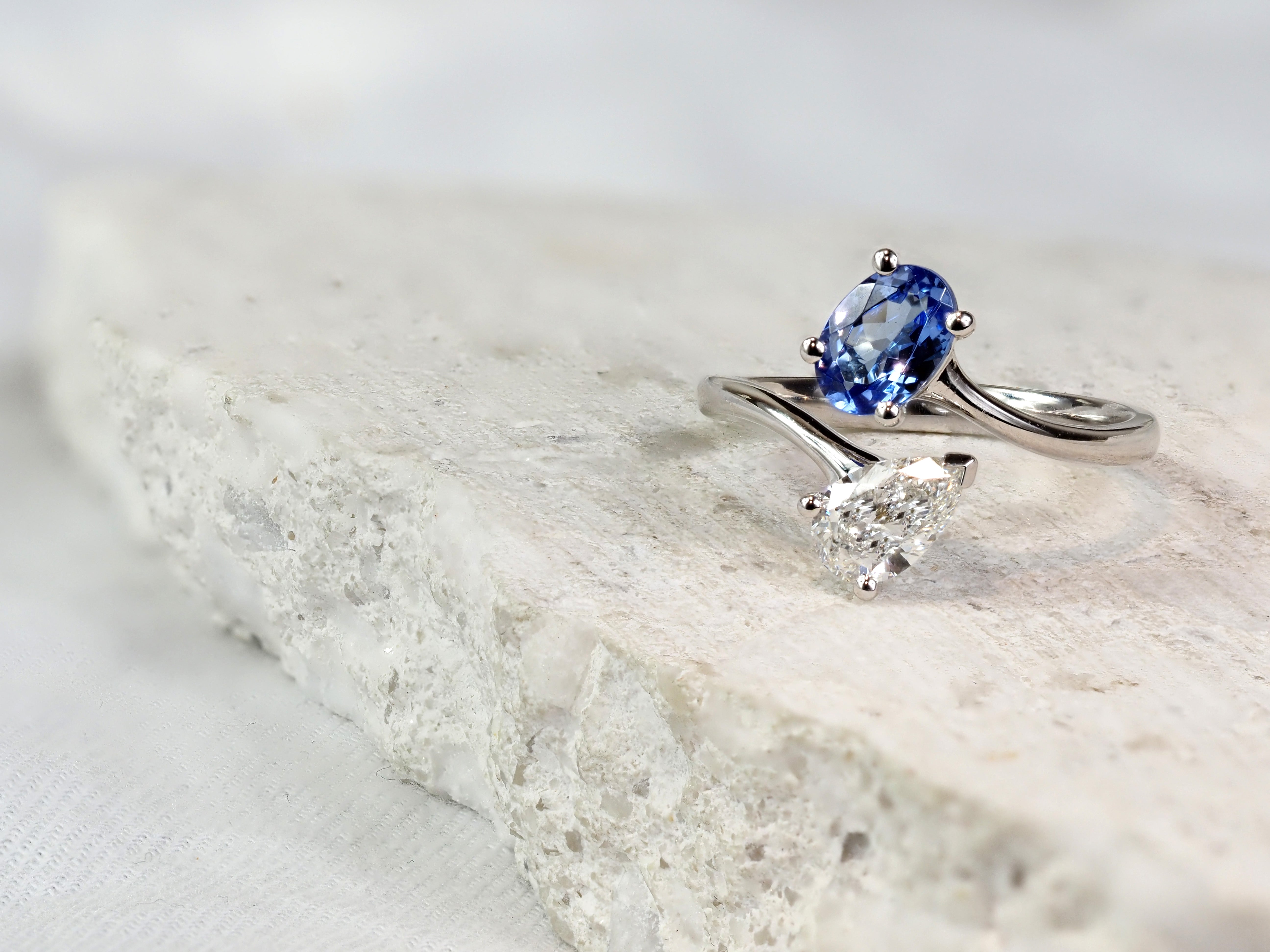 14ct White Gold Tanzanite and Pear-Cut Lab-Grown Diamond Toi et Moi Ring