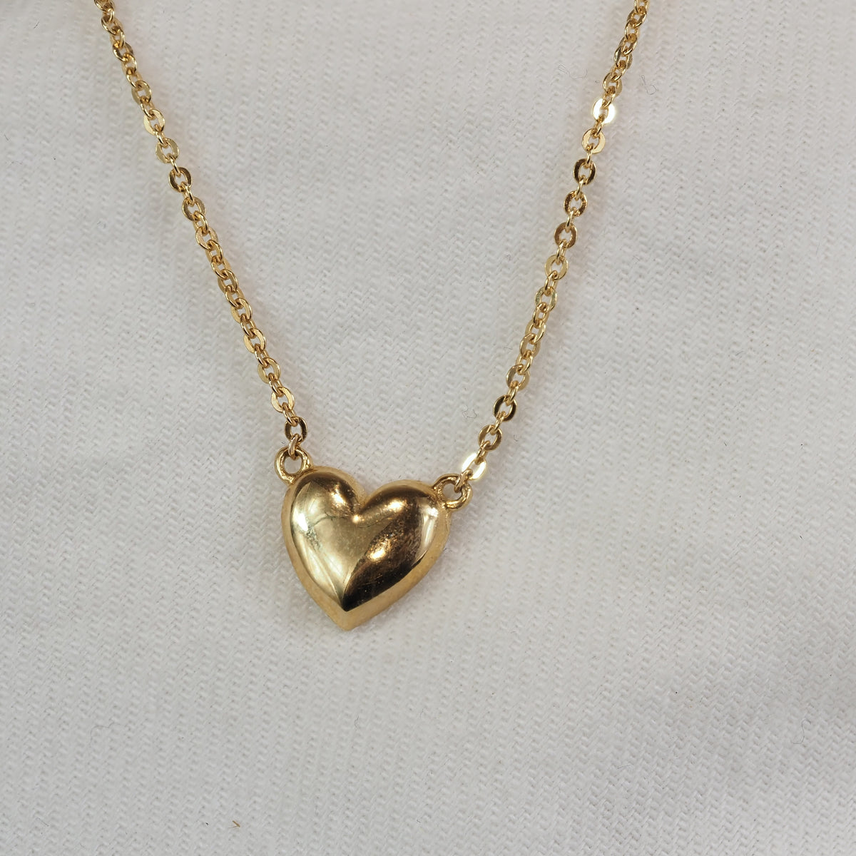 9ct Yellow Gold Heart Necklet