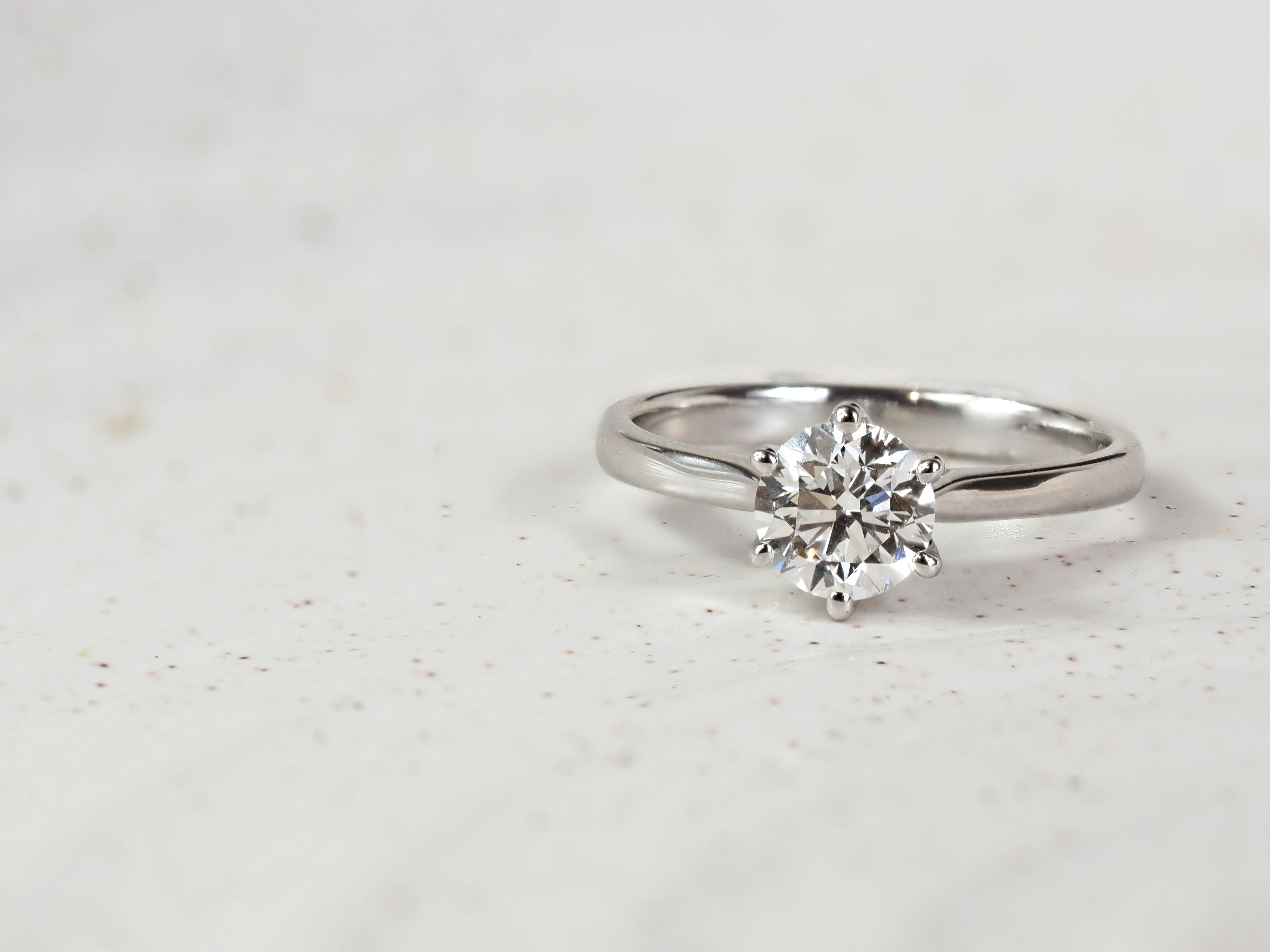 14ct White Gold Round Lab-Grown Diamond Engagement Ring, 1.05ct
