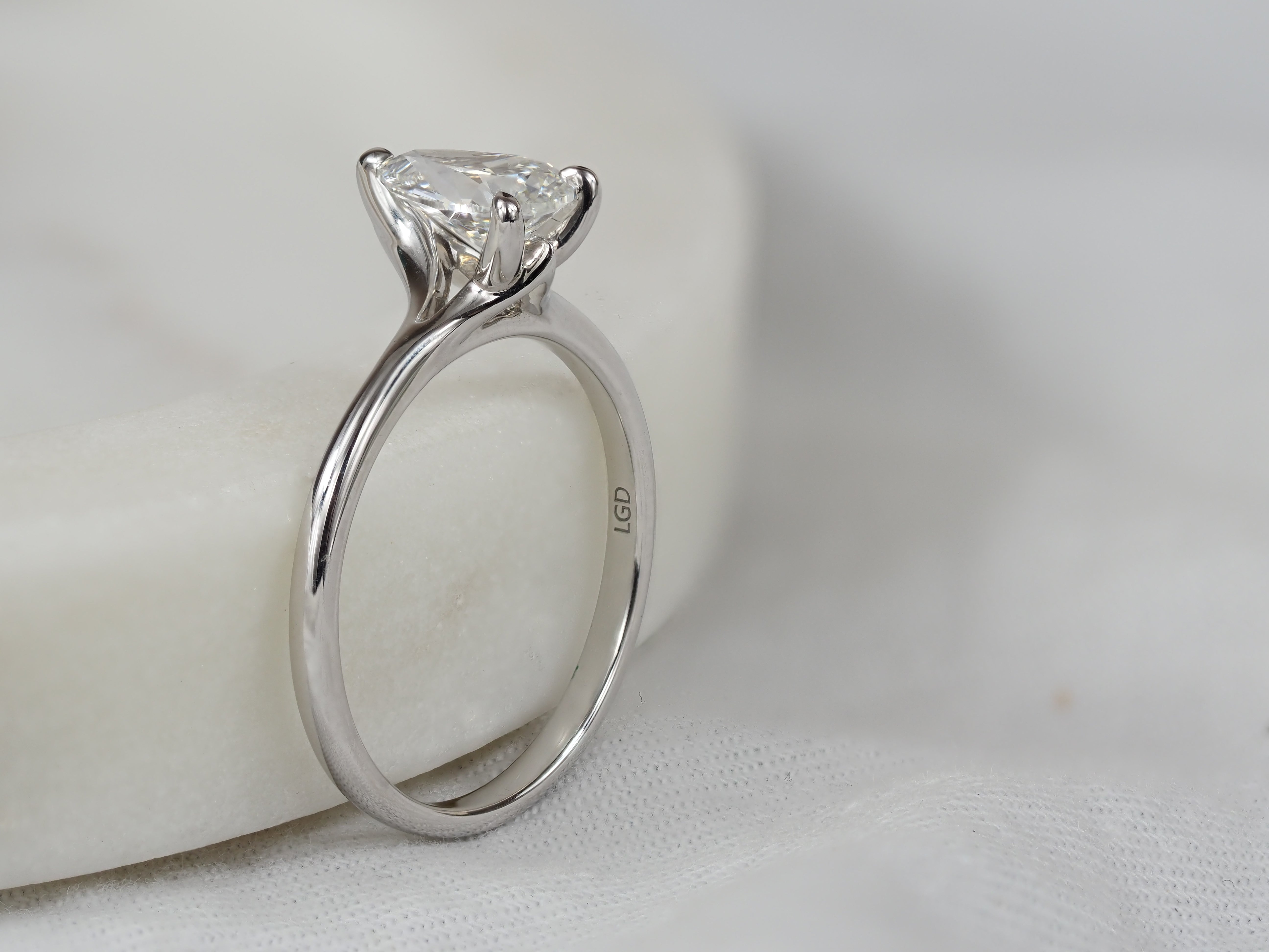 14ct White Gold Lab-Grown Pear Cut Diamond Engagement Ring, 1.03ct Centre