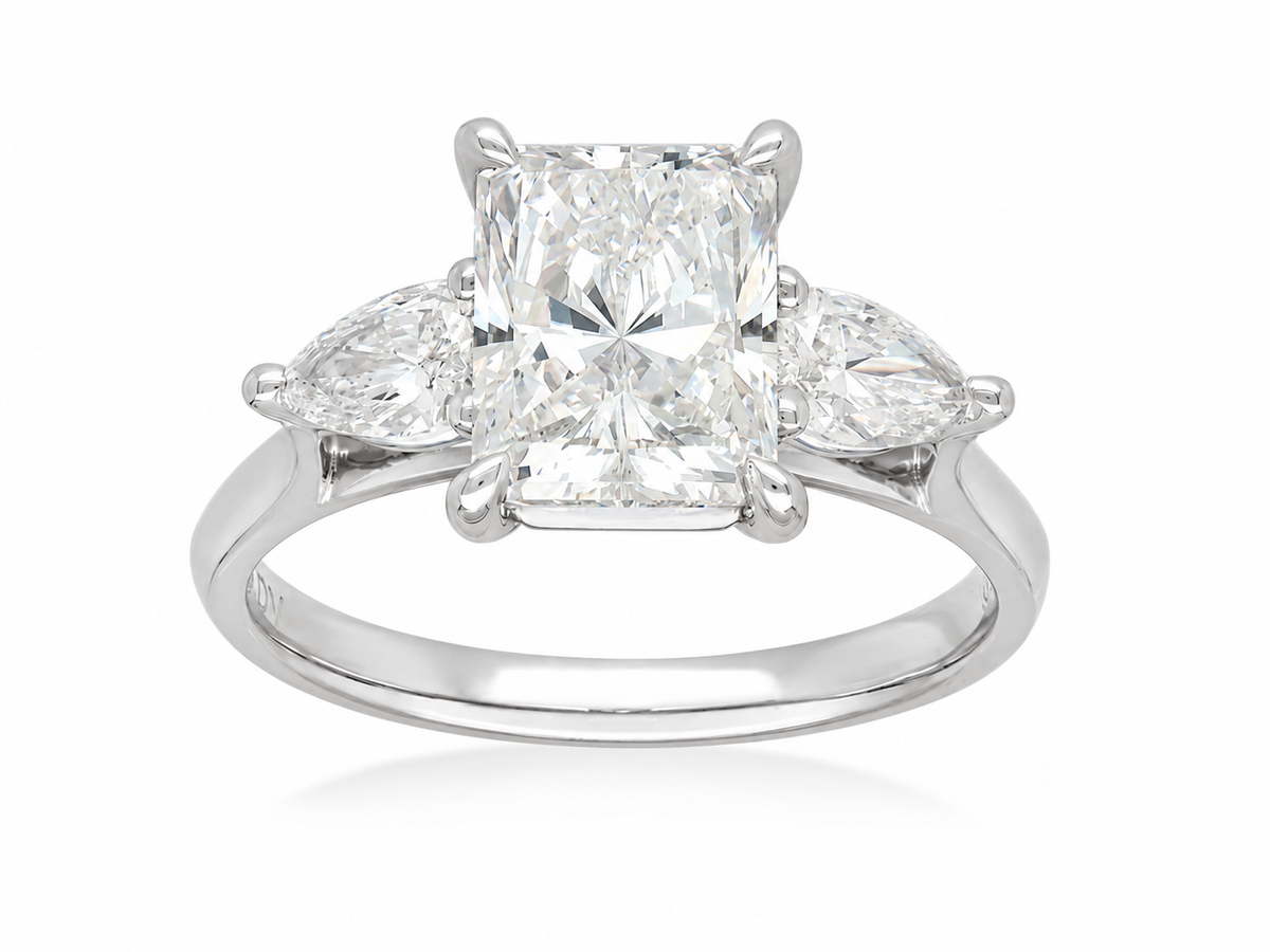 14ct White Gold Radiant Cut Lab-Grown Diamond Engagement Ring, 2.07ct Centre