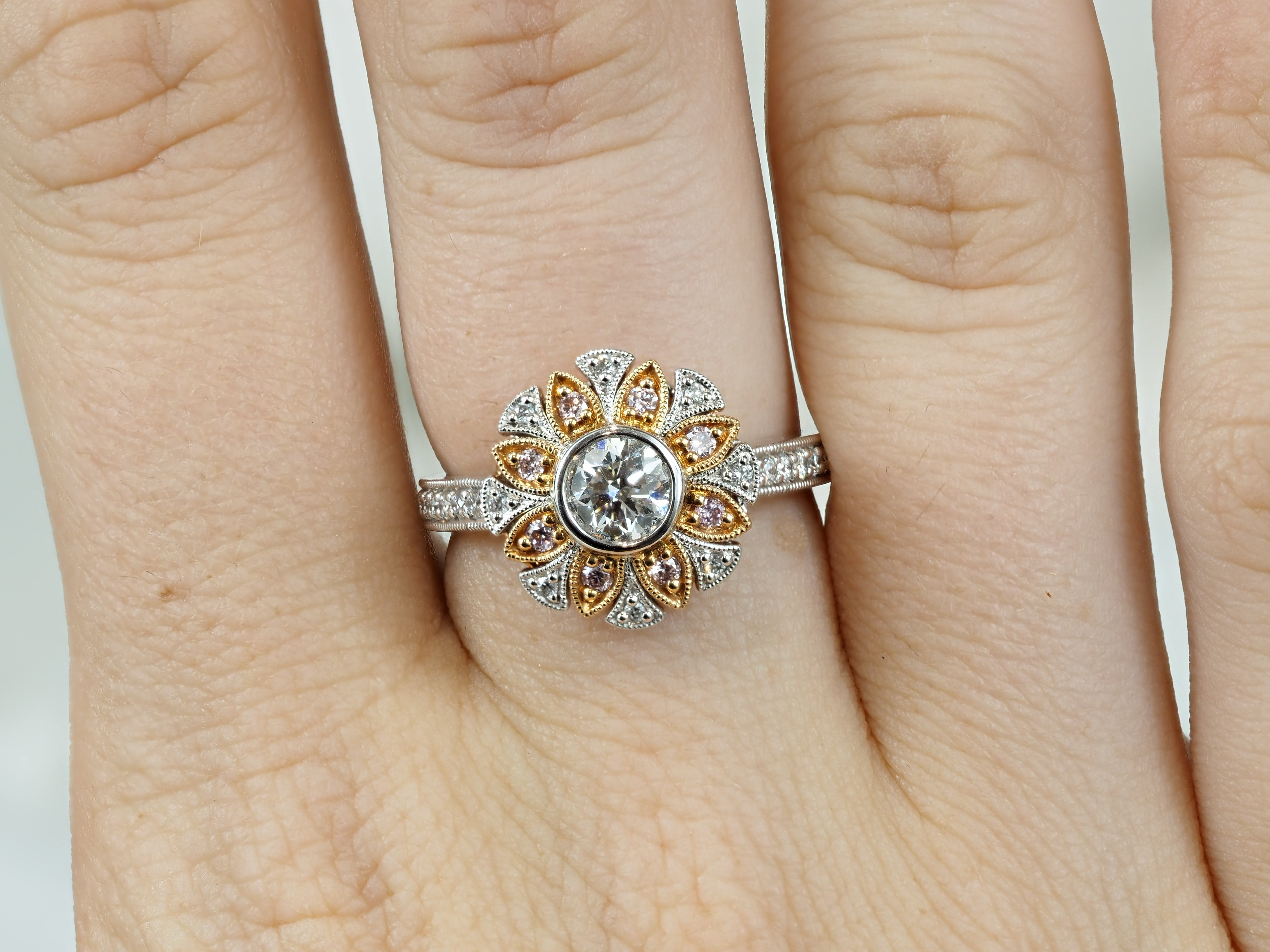 18ct White & Rose Gold, Argyle Pink & White Diamond Ring.