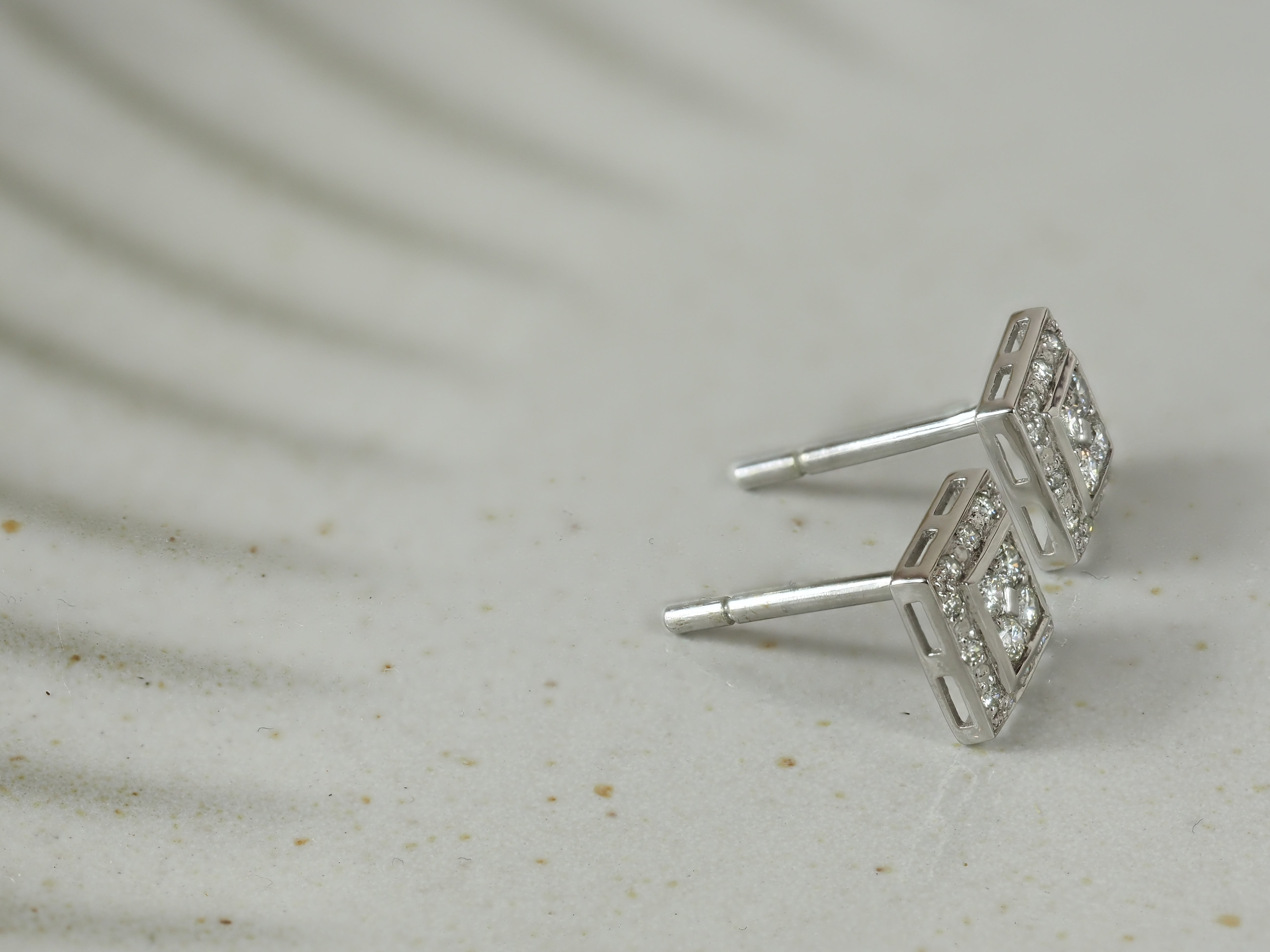 9ct White Gold Diamond Stud Earrings, 0.27ct Total