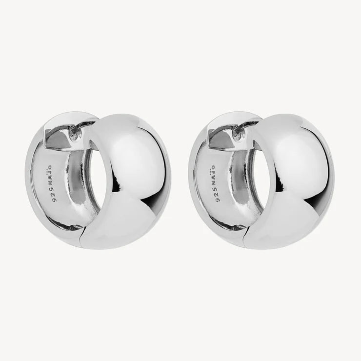 Najo Sterling Silver Daynight Huggie earrings